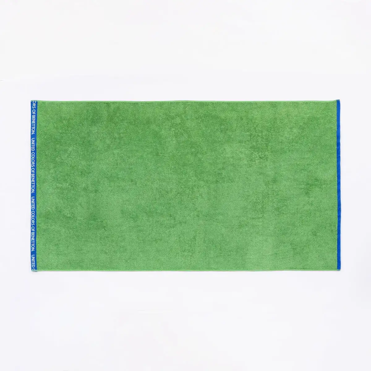 Serviette de plage benetton rainbow be vert 90 x 160 cm oeko tex _7068. Entrez dans l'Univers de DIAYTAR COTE D'IVOIRE - Où la Tradition S'unit à la Modernité. Explorez notre sélection pour trouver des produits qui allient héritage et innovation.