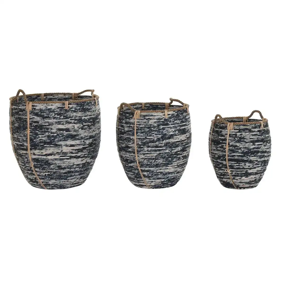 Set de basket dkd home decor blanc noir plastique boho 56 x 56 x 60 cm 52 x 52 x 60 cm_1518. DIAYTAR COTE D'IVOIRE - Où Chaque Détail Compte. Naviguez à travers notre gamme variée et choisissez des articles qui ajoutent une touche spéciale à votre quotidien, toujours avec qualité et style.