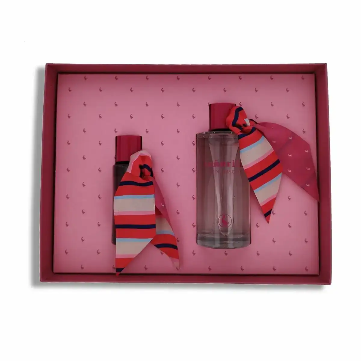 Set de parfum femme el ganso senorita mon amour 2 pieces_9744. DIAYTAR COTE D'IVOIRE - L'Art de Magasiner sans Frontières. Parcourez notre vaste sélection d'articles et trouvez tout ce dont vous avez besoin, du chic à l'authentique, du moderne au traditionnel.