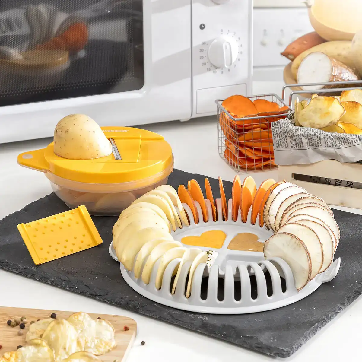 Set pour faire des chips au micro ondes avec mandoline et recettes chipit innovagoods reconditionne b _6973. DIAYTAR COTE D'IVOIRE - Où l'Élégance Rencontré l'Accessibilité. Parcourez notre catalogue et trouvez des produits qui apportent une touche de sophistication à votre vie quotidienne sans compromettre votre budget.