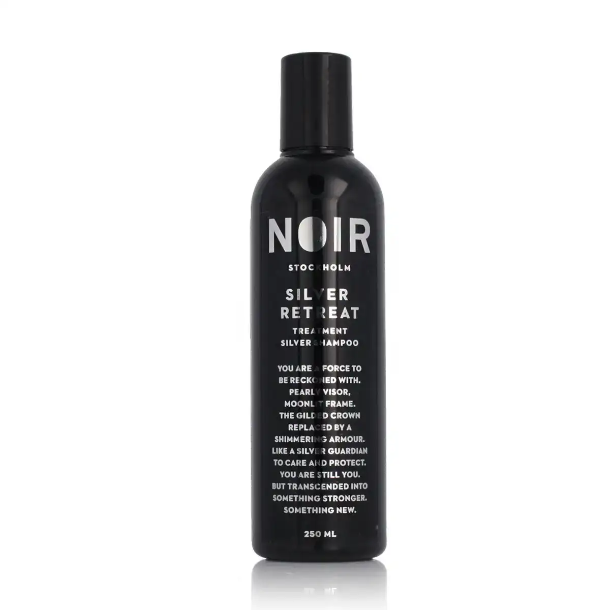 Shampooing pour cheveux blonds ou gris noir stockholm silver retreat 250 ml _5720. DIAYTAR COTE D'IVOIRE - Votre Destination pour un Shopping Unique. Parcourez notre catalogue et trouvez des articles qui vous inspirent et vous édifient.