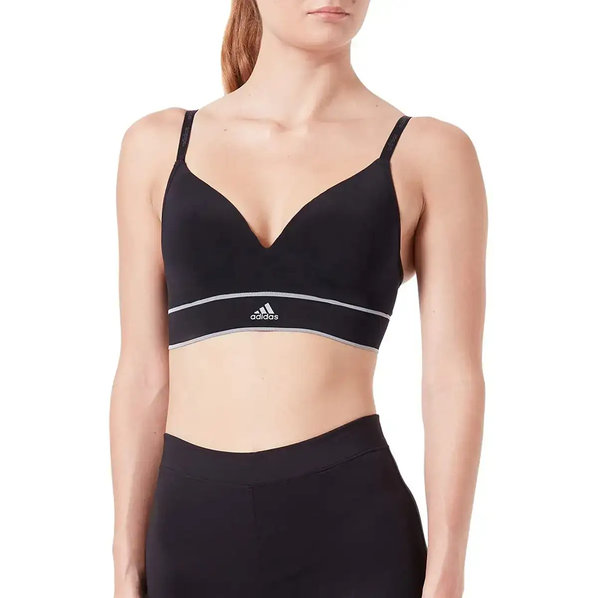 Soutien gorge de sport adidas 4a7h61 l noir reconditionne a _5408. DIAYTAR COTE D'IVOIRE - Où Chaque Produit a son Histoire à Raconter. Parcourez notre catalogue et découvrez des articles qui portent en eux la passion et l'histoire du Côte d'Ivoire.