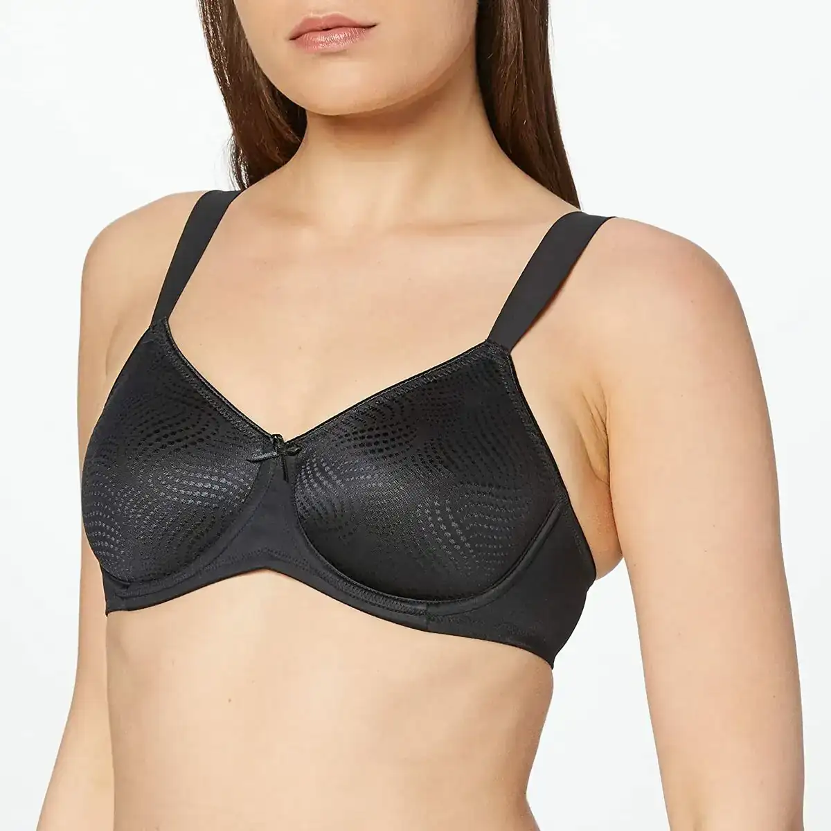 Soutien gorge triumph essential 90e noir reconditionne a _9359. DIAYTAR COTE D'IVOIRE - Là où Choisir est un Acte d'Amour pour la Culture Côte d'Ivoireaise. Explorez notre gamme et choisissez des produits qui célèbrent la richesse de notre patrimoine.