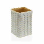 Support pour brosses a dents versa beige resine 7 5 x 10 x 7 5 cm _7714. DIAYTAR COTE D'IVOIRE - Votre Plaisir Shopping à Portée de Clic. Explorez notre boutique en ligne et trouvez des produits qui ajoutent une touche de bonheur à votre vie quotidienne.