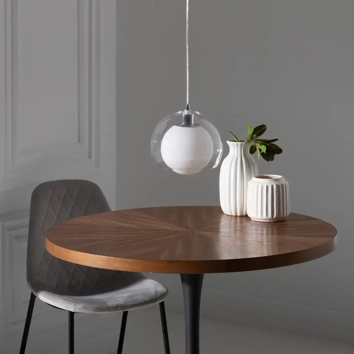 Suspension 25 x 25 x 19 5 cm verre argent fer o 25 cm_4842. DIAYTAR COTE D'IVOIRE - L'Art de Choisir, l'Art de Vivre. Explorez notre univers de produits soigneusement sélectionnés pour vous offrir une expérience shopping riche et gratifiante.