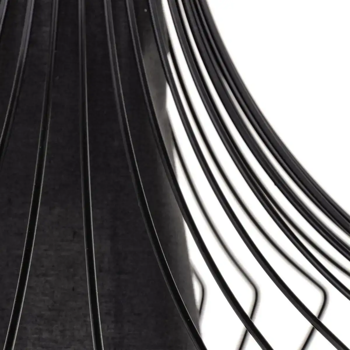 Suspension noir 30 x 30 x 45 cm fer o 30 cm_9048. DIAYTAR COTE D'IVOIRE - L'Art de Vivre le Shopping Éthique. Parcourez notre gamme et choisissez des produits qui reflètent notre engagement envers des pratiques durables.