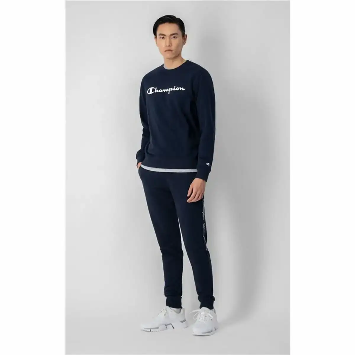 Sweat a capuche champion homme_3710. DIAYTAR COTE D'IVOIRE - Là où Choisir est une Affirmation de Style. Naviguez à travers notre boutique en ligne et choisissez des produits qui vous distinguent et vous valorisent.