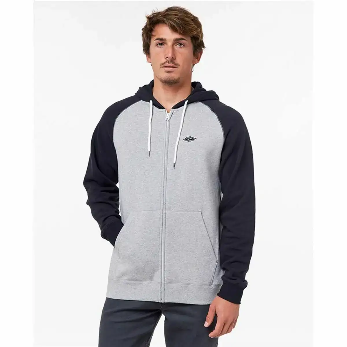 Sweat a capuche homme rip curl gris clair_6646. DIAYTAR COTE D'IVOIRE - L'Univers du Choix et de l'Authenticité. Explorez notre catalogue et découvrez des articles qui incarnent le patrimoine du Côte d'Ivoire et la modernité du monde.