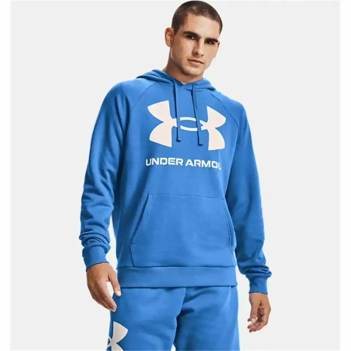 Sweat a capuche homme under armour rival big logo bleu_5866. Bienvenue chez DIAYTAR COTE D'IVOIRE - Là où les Désirs Prendent Vie. Explorez notre boutique en ligne et laissez-vous séduire par des articles qui font écho à vos aspirations et à votre style unique.