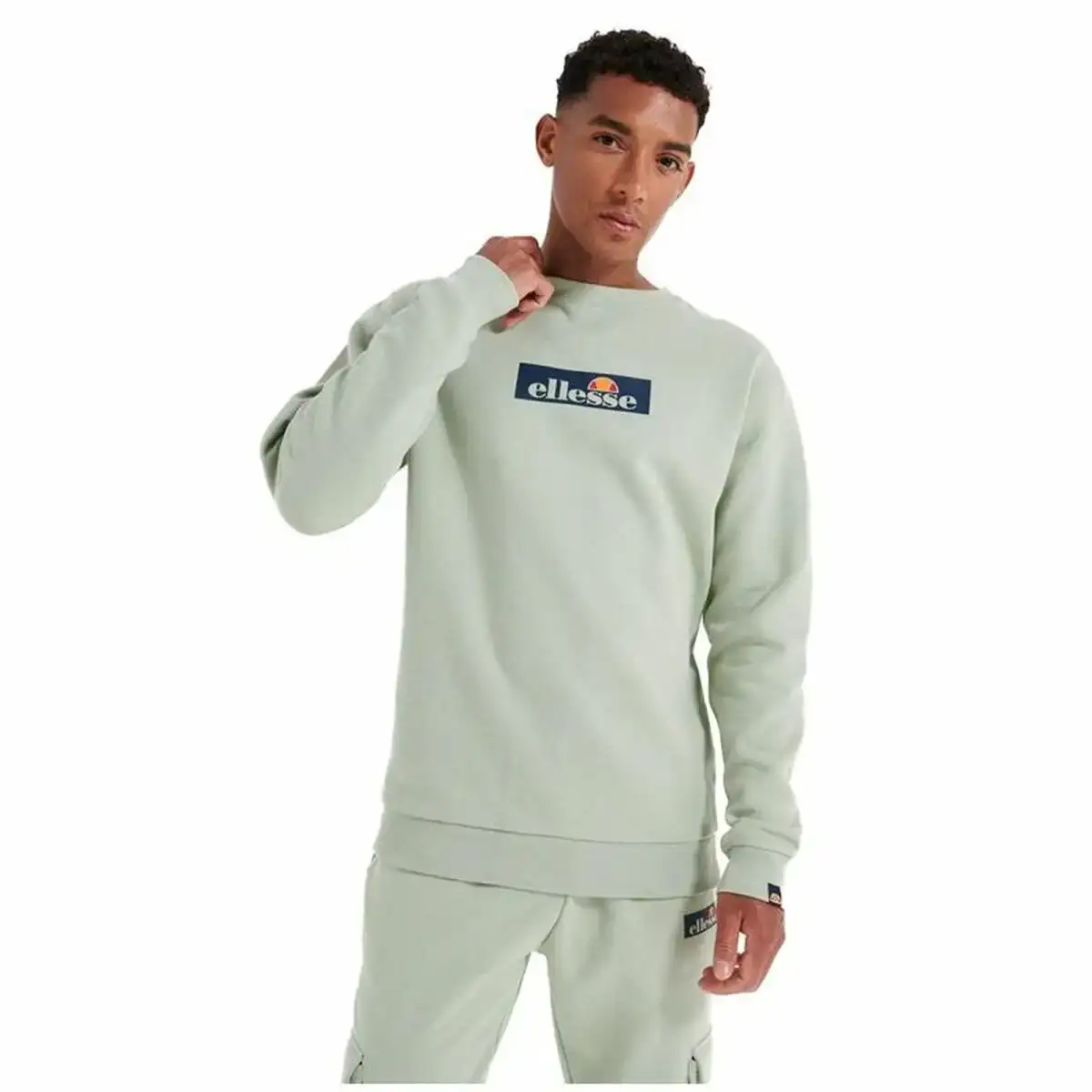 Sweat sans capuche homme ellesse tablido beige_5772. DIAYTAR COTE D'IVOIRE - L'Art de Vivre en Couleurs. Découvrez notre boutique en ligne et trouvez des produits qui ajoutent une palette vibrante à votre quotidien.