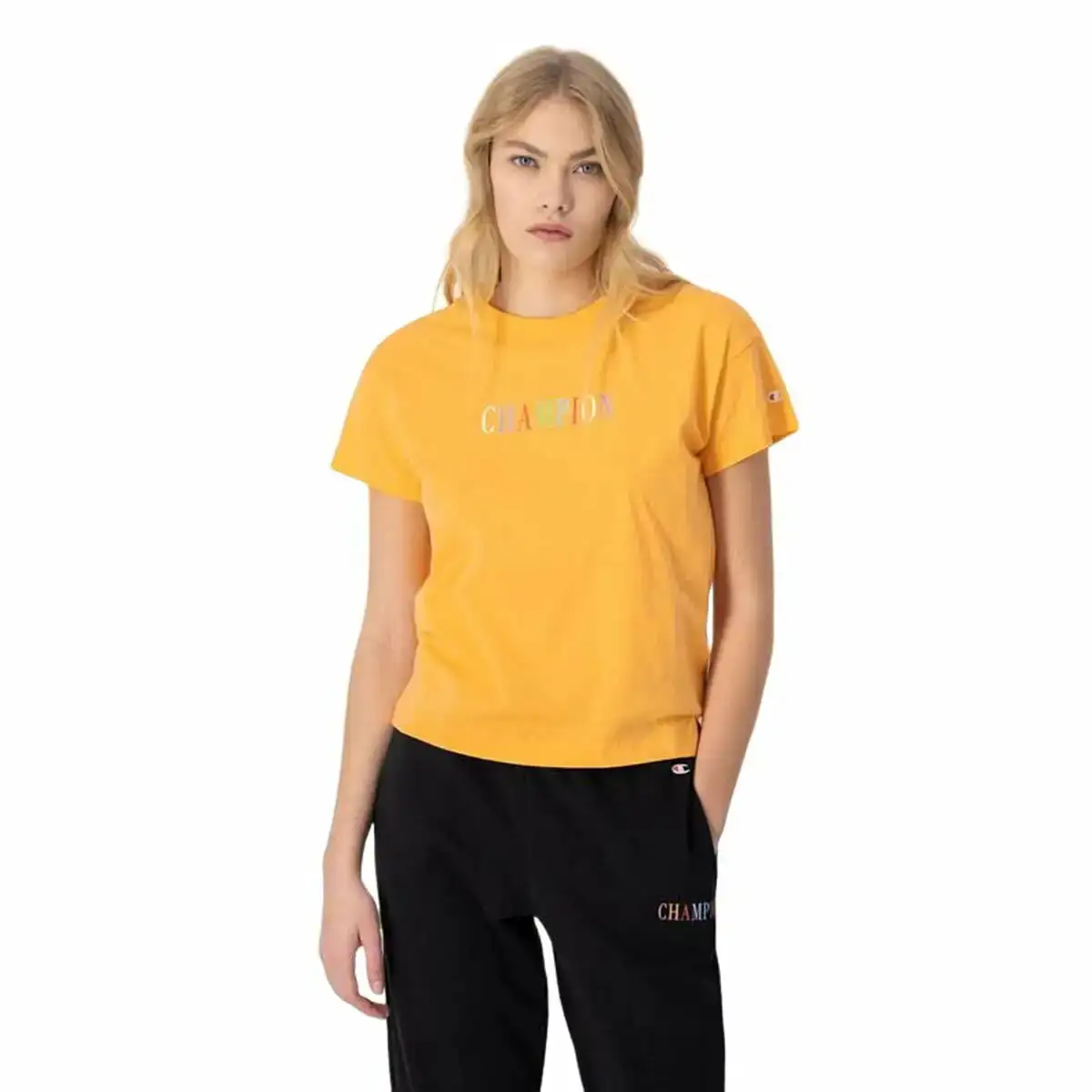 T shirt a manches courtes femme champion crewneck croptop jaune_7118. DIAYTAR COTE D'IVOIRE - L'Écrin de Vos Désirs Shopping. Parcourez notre boutique en ligne et explorez des produits minutieusement choisis pour répondre à vos envies les plus exigeantes.