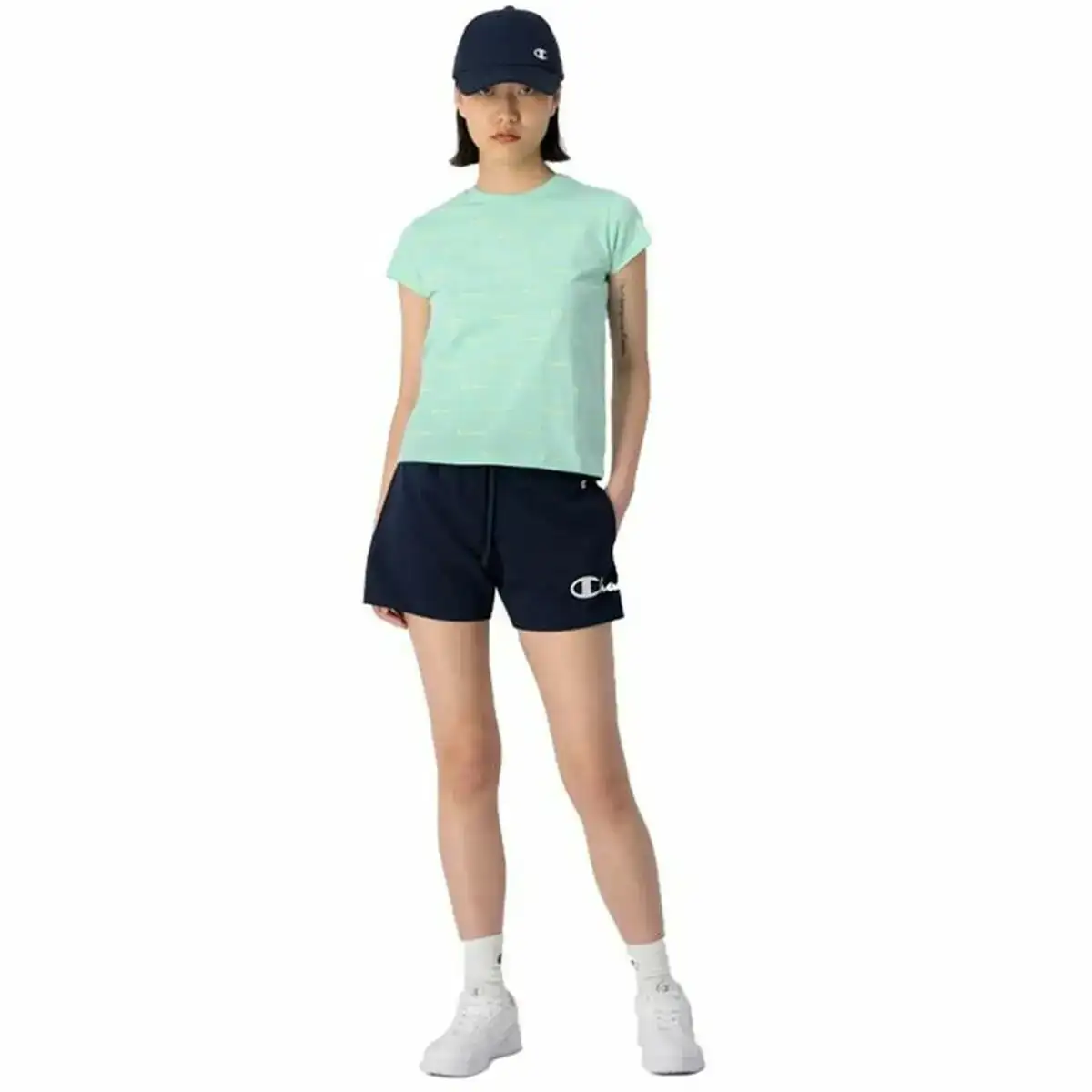 T shirt a manches courtes femme crewneck champion croptop aigue marine_8423. Bienvenue chez DIAYTAR COTE D'IVOIRE - Où Votre Shopping Prend Vie. Découvrez notre univers et dénichez des trésors qui ajoutent de la couleur à votre quotidien.