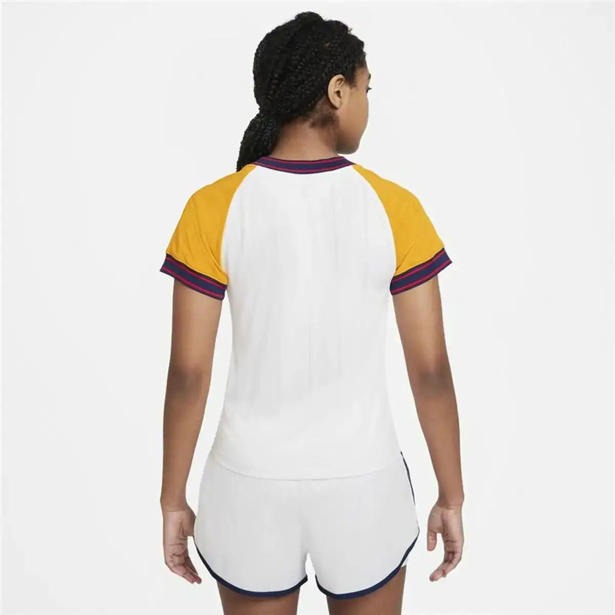 T shirt a manches courtes femme nike court dri fit slam blanc_8038. Bienvenue chez DIAYTAR COTE D'IVOIRE - Où Chaque Produit a son Histoire. Plongez dans notre sélection diversifiée et découvrez des articles qui racontent le riche patrimoine sénégalais.