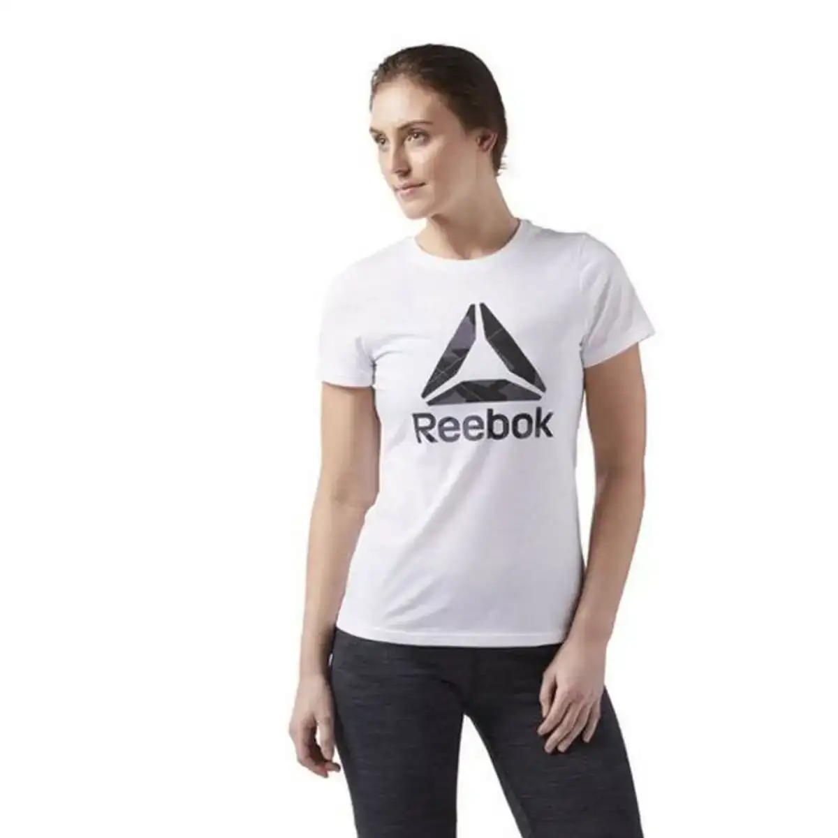 T shirt a manches courtes femme reebok wor cs graphic tee blanc_9422. DIAYTAR COTE D'IVOIRE - Votre Univers Shopping Éclectique. Explorez nos offres variées et découvrez des articles qui embrassent la diversité et la polyvalence de vos besoins.