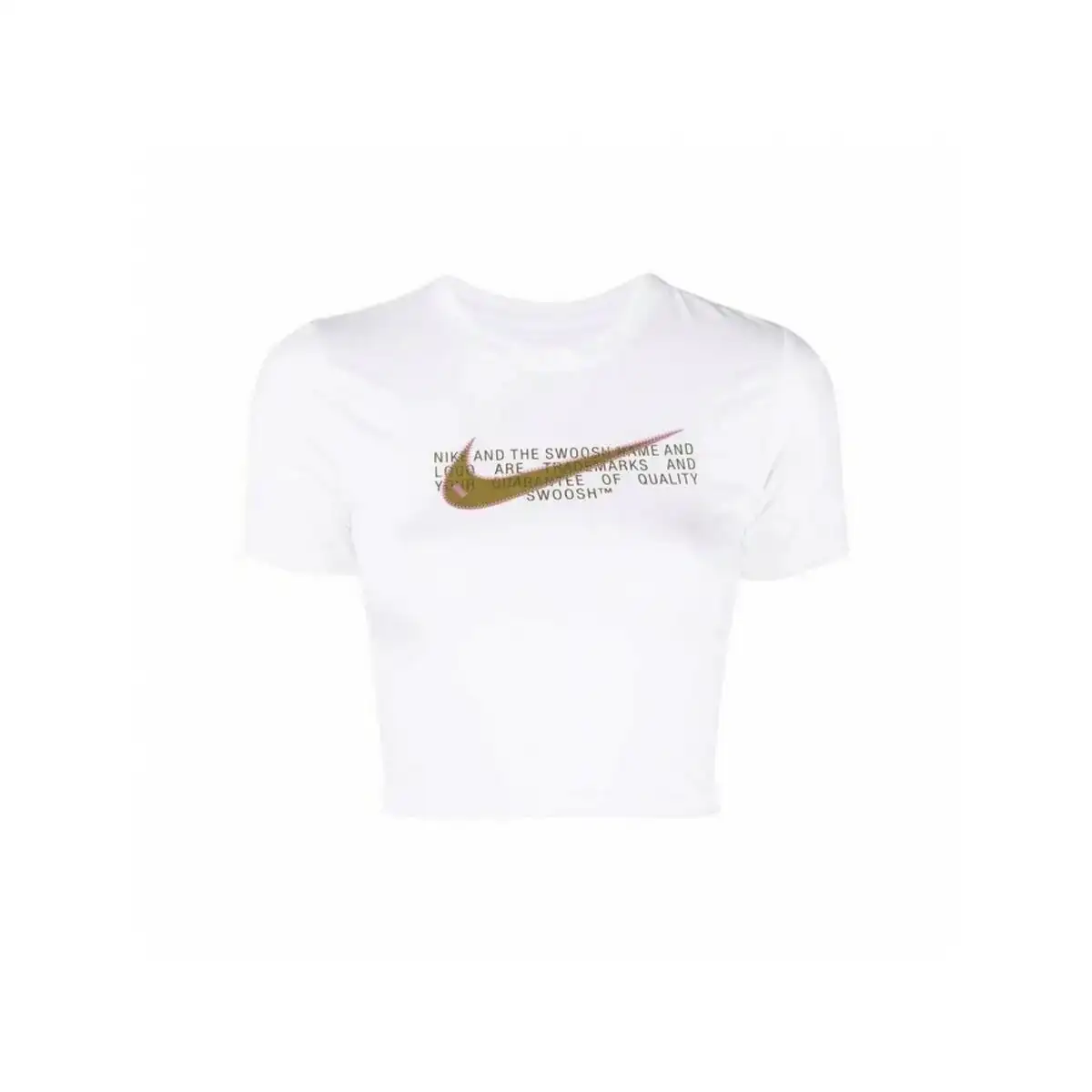 T shirt a manches courtes femme tee slim crp swoosh dn5798 nike 100 blanc_4110. DIAYTAR COTE D'IVOIRE - Là où la Qualité est Non Négociable. Parcourez notre boutique en ligne pour découvrir des produits qui incarnent le raffinement et l'excellence du Côte d'Ivoire.