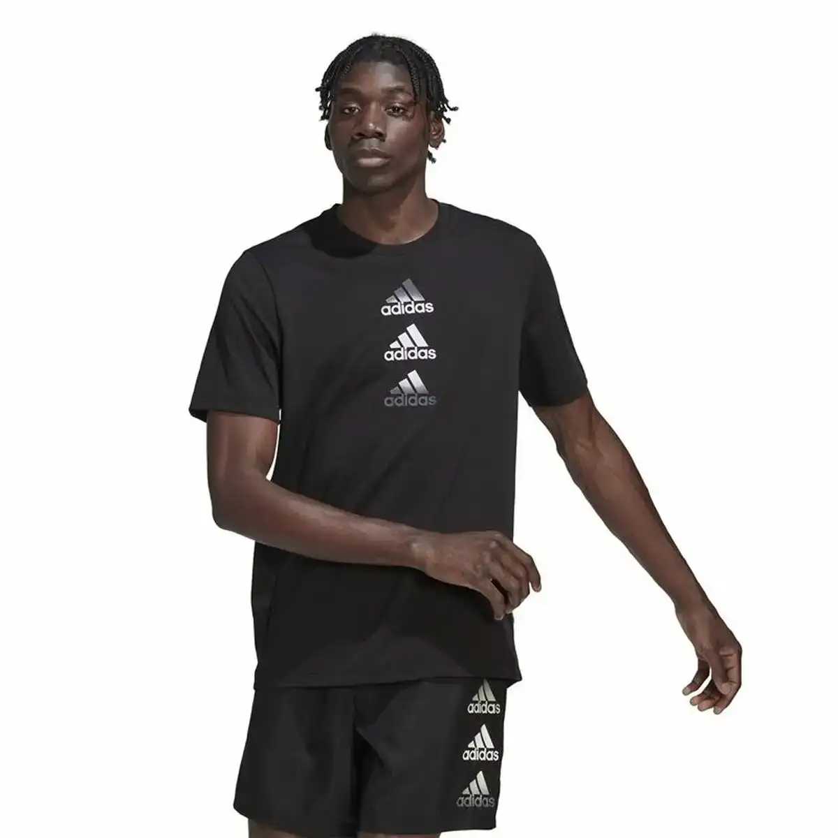 T shirt a manches courtes homme adidas designed to move logo_7905. Entrez dans l'Univers de DIAYTAR COTE D'IVOIRE - Où Chaque Produit a son Histoire. Explorez notre catalogue et découvrez des trésors qui racontent la riche culture du Côte d'Ivoire.