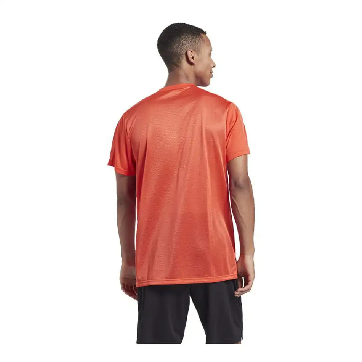 T shirt a manches courtes homme reebok workout ready tech orange_5121. DIAYTAR COTE D'IVOIRE - Votre Destination Shopping Incontournable. Parcourez nos rayons virtuels et trouvez des articles qui répondent à tous vos besoins, du quotidien à l'exceptionnel.