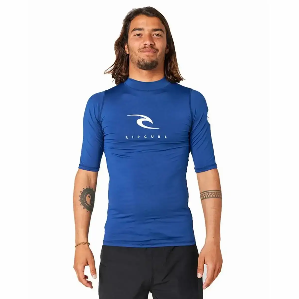 T shirt de bain rip curl corps bleu_3022. DIAYTAR COTE D'IVOIRE - Votre Plateforme Shopping Engagée. Explorez notre catalogue et choisissez des produits qui reflètent notre dévouement envers la qualité et la satisfaction du client.