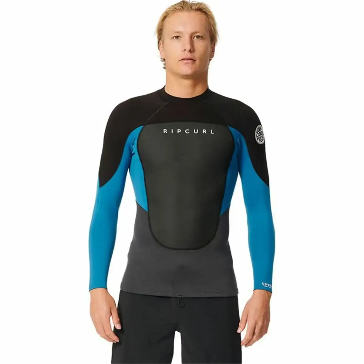 T shirt de bain rip curl omega noir_3699. DIAYTAR COTE D'IVOIRE - Votre Passage vers le Raffinement. Plongez dans notre univers de produits exquis et choisissez des articles qui ajoutent une touche de sophistication à votre vie.