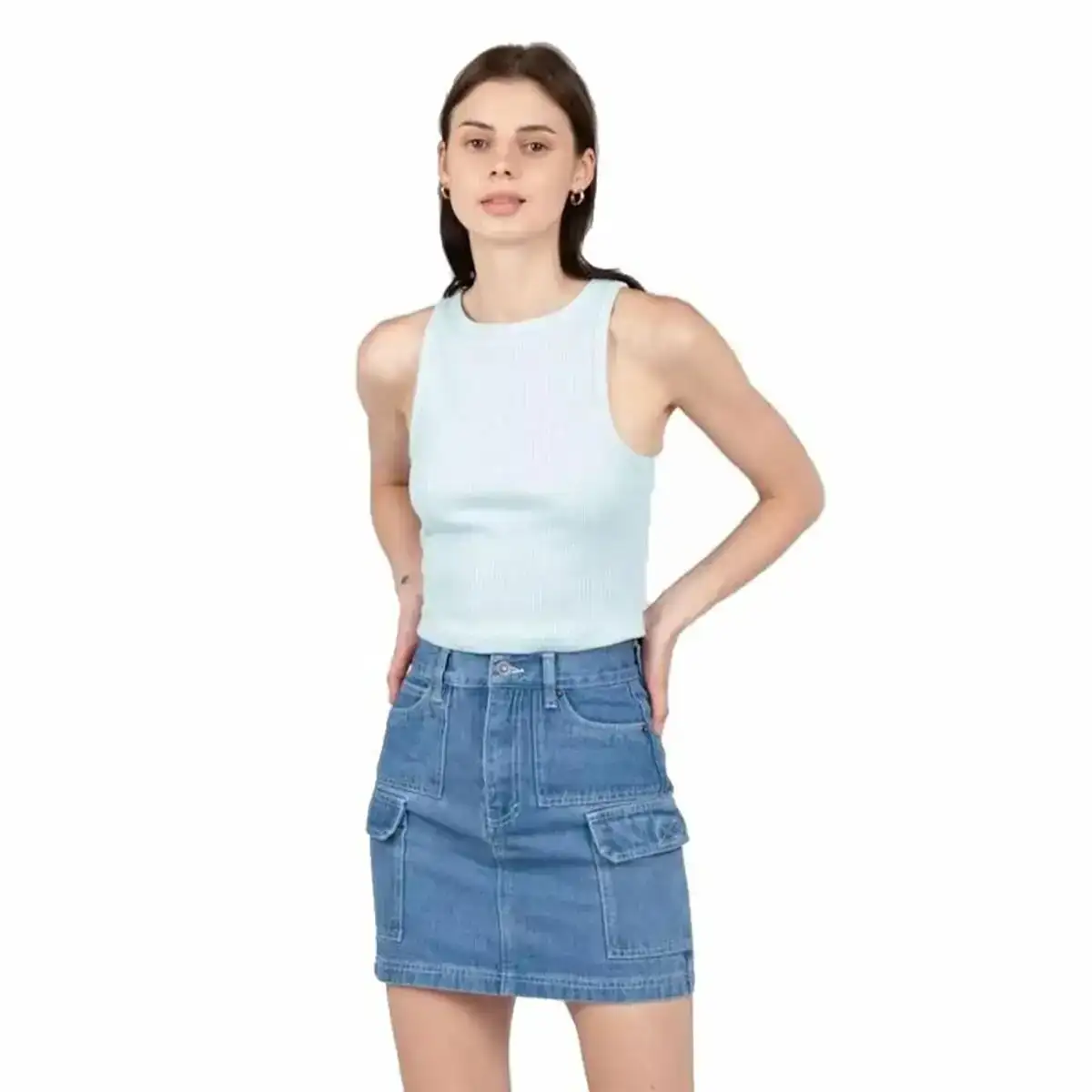 T shirt pour adultes 24colours casual bleu bleu clair_3762. Entrez dans l'Univers de DIAYTAR COTE D'IVOIRE - Où Chaque Produit est une Découverte. Explorez notre gamme variée et trouvez des articles qui vous surprennent et vous inspirent.