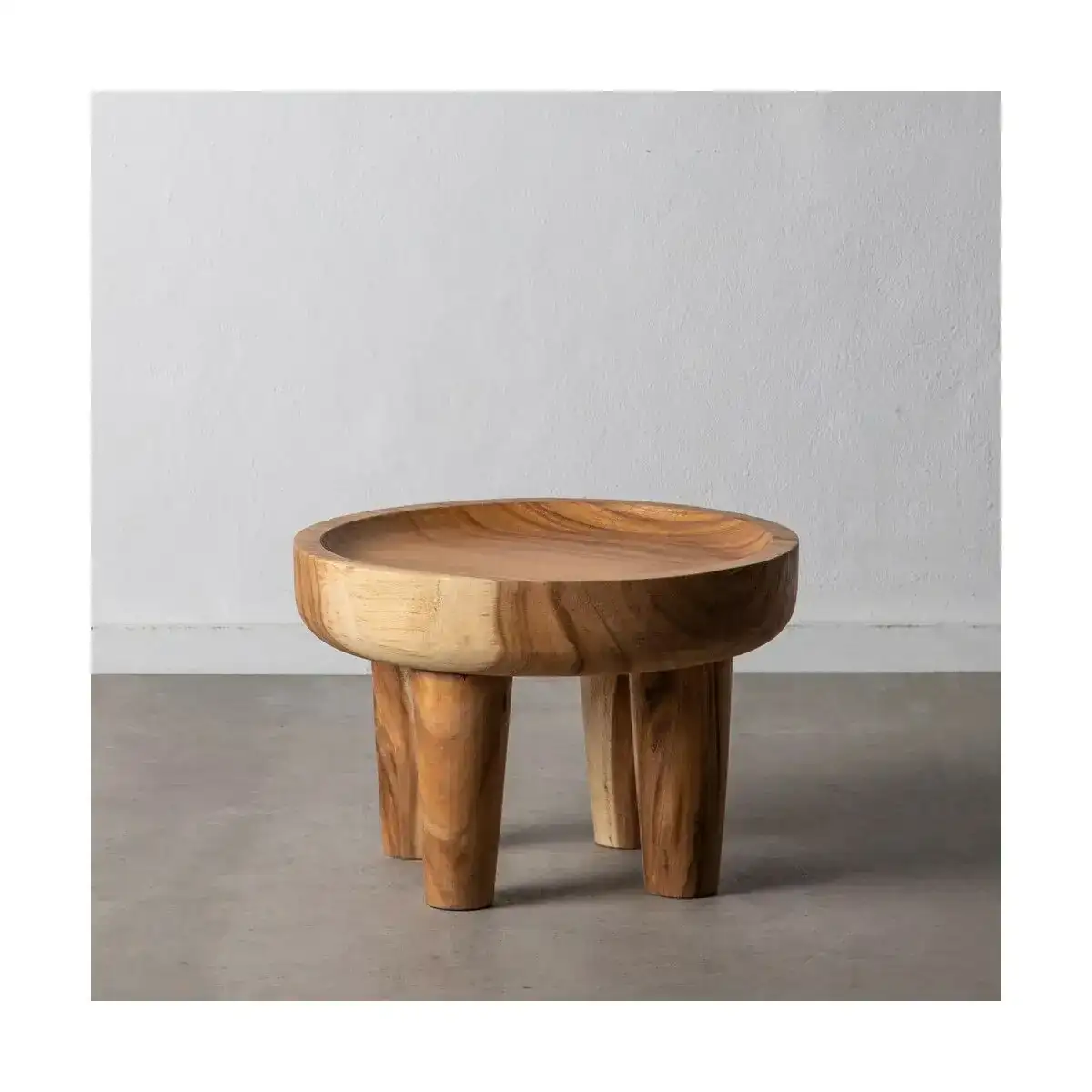 Table basse bois 60 x 60 x 40 cm_8956. DIAYTAR COTE D'IVOIRE - L'Art de Choisir, l'Art de Se Distinquer. Naviguez à travers notre catalogue et choisissez des produits qui ajoutent une note d'élégance à votre style unique.