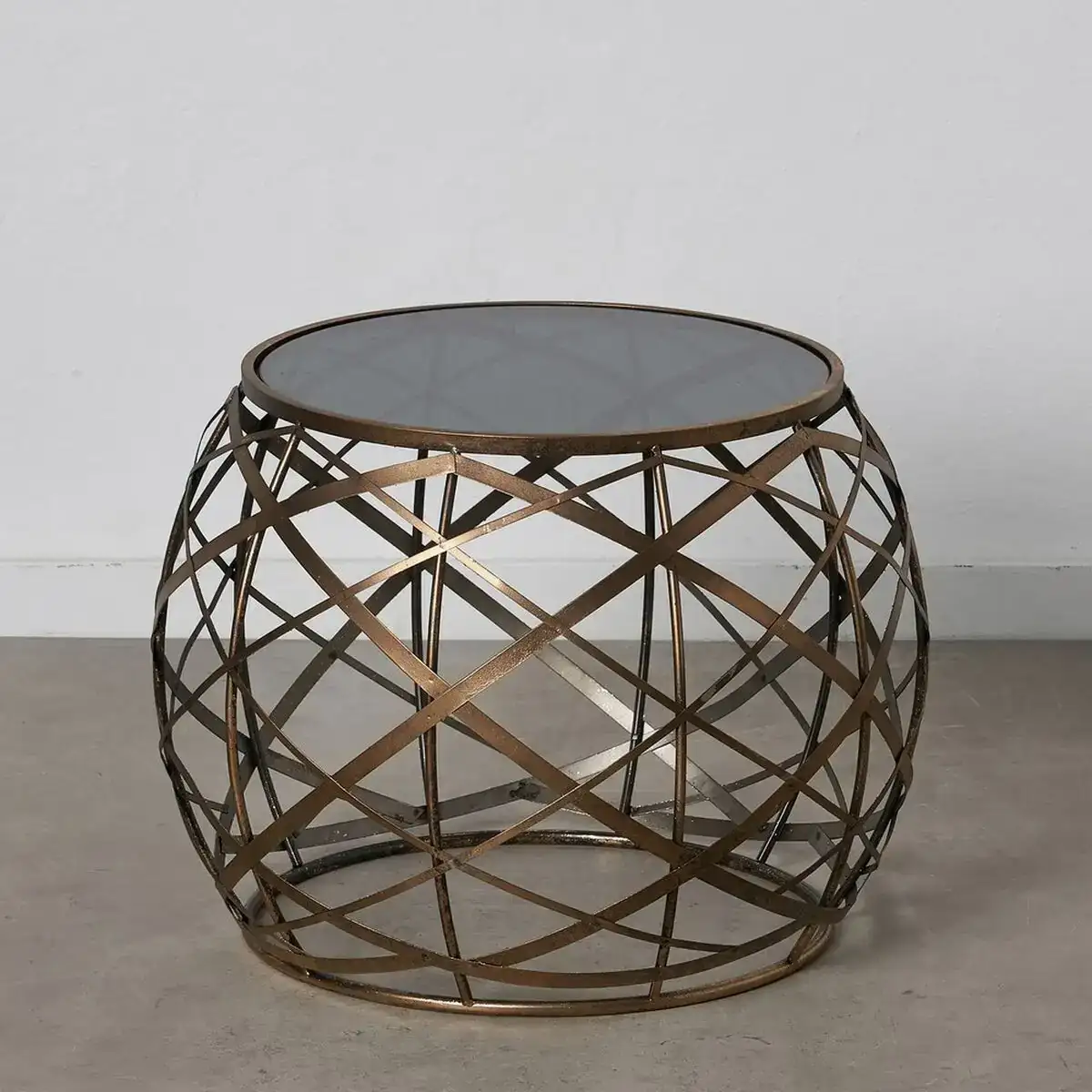 Table basse verre metal 60 x 60 x 45 cm_4591. DIAYTAR COTE D'IVOIRE - Votre Destination pour un Shopping Unique. Parcourez notre catalogue et trouvez des articles qui expriment votre singularité et votre style.