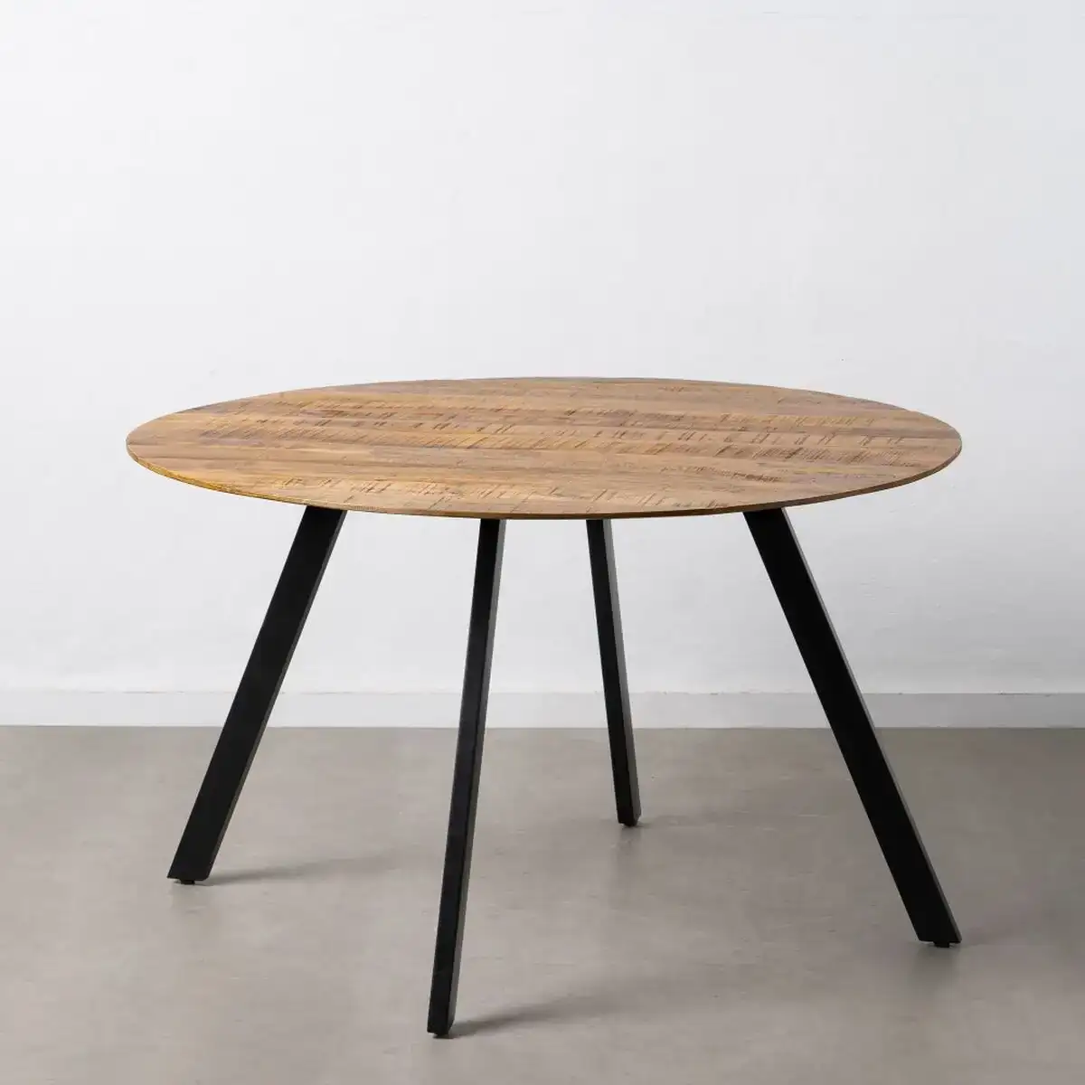Table de salle a manger 130 x 130 x 77 cm naturel noir bois fer_2819. Bienvenue sur DIAYTAR COTE D'IVOIRE - Où Chaque Produit a son Charme. Explorez notre sélection minutieuse et trouvez des articles qui vous séduisent et vous inspirent.