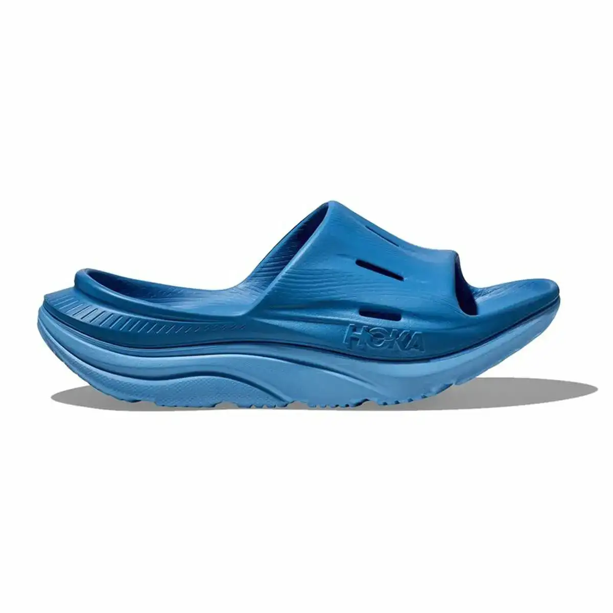 Tongs pour homme hoka ora recovery 3 bleu_4402. DIAYTAR COTE D'IVOIRE - Où Choisir est une Découverte. Parcourez notre catalogue et trouvez des articles qui éveillent votre curiosité et enrichissent votre expérience shopping.