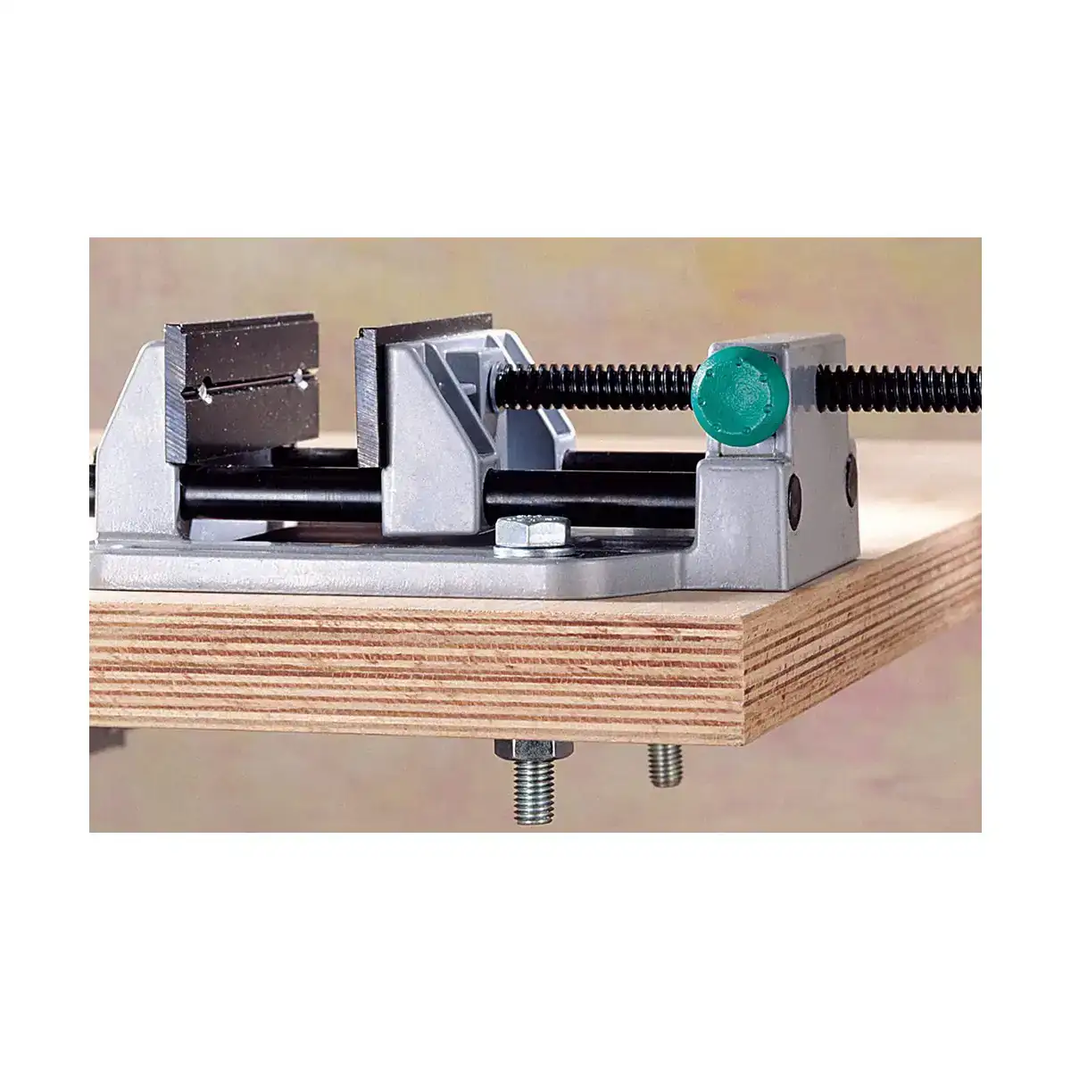 Tour wolfcraft 3410000_9948. Plongez dans l'univers de Diaytar, la boutique en ligne numéro un au Sénégal. Notre plateforme généraliste vous offre une vaste sélection de produits, allant de la mode à la technologie, à des prix abordables. Découvrez une expérience shopping incomparable, où la qualité et la diversité se rejoignent. Faites-vous plaisir sans compromis sur votre budget chez Diaytar, votre destination shopping ultime.
Tour wolfcraft 3410000_9948. Entrez dans le Monde de DIAYTAR COTE D'IVOIRE - Où la Satisfaction est la Priorité. Explorez notre sélection pensée pour vous offrir une expérience de shopping qui va au-delà de vos attentes.