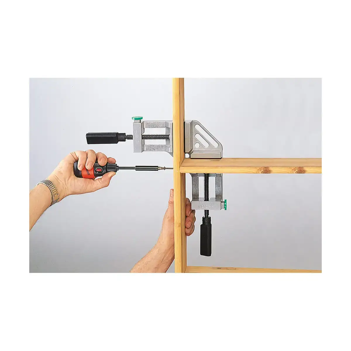 Tour wolfcraft 3415000_4777. DIAYTAR COTE D'IVOIRE - L'Univers du Choix et de l'Authenticité. Explorez notre catalogue et découvrez des articles qui incarnent le patrimoine du Côte d'Ivoire et la modernité du monde.