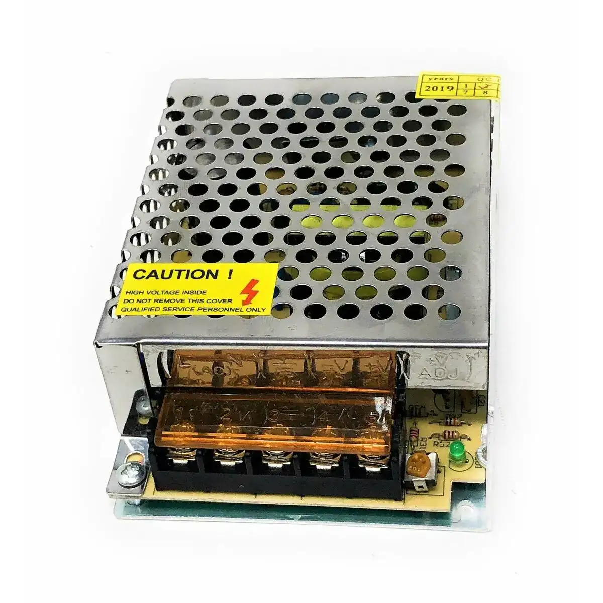 Transformateur reconditionne b _8376. DIAYTAR COTE D'IVOIRE - Votre Passage vers l'Éclat et la Beauté. Explorez notre boutique en ligne et trouvez des produits qui subliment votre apparence et votre espace.