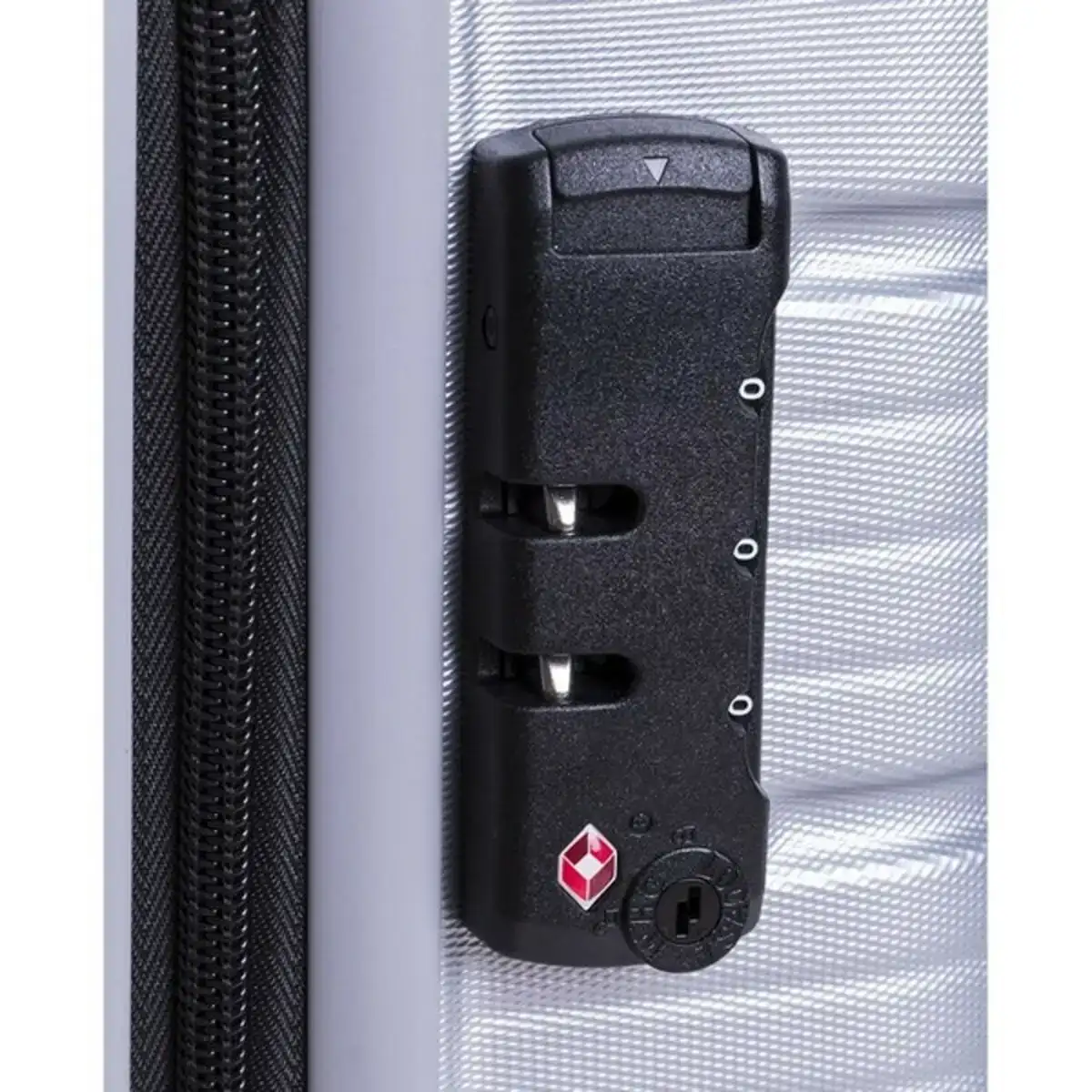 Trolley avec chargeur usb et support pour tablette unfreeze pad 146016 1 unites _2668. DIAYTAR COTE D'IVOIRE - L'Art du Shopping Éclairé. Naviguez à travers notre plateforme intuitive et découvrez une variété d'articles soigneusement sélectionnés pour répondre à vos besoins et à vos envies.