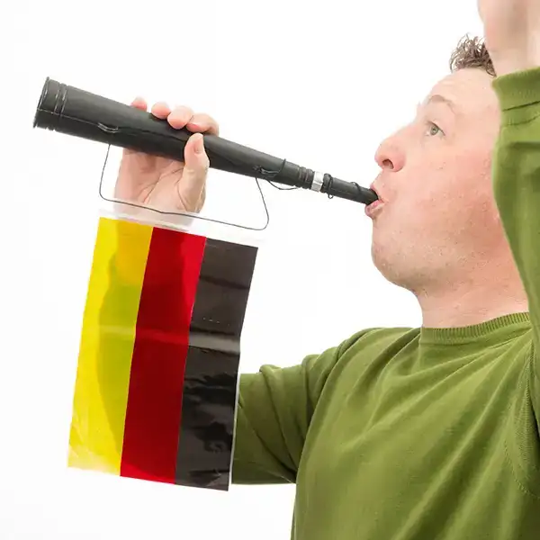 Trompette drapeau de l allemagne_2241. Bienvenue sur DIAYTAR COTE D'IVOIRE - Votre Évasion Shopping Personnalisée. Parcourez notre collection unique et trouvez des articles qui reflètent votre style et votre individualité.