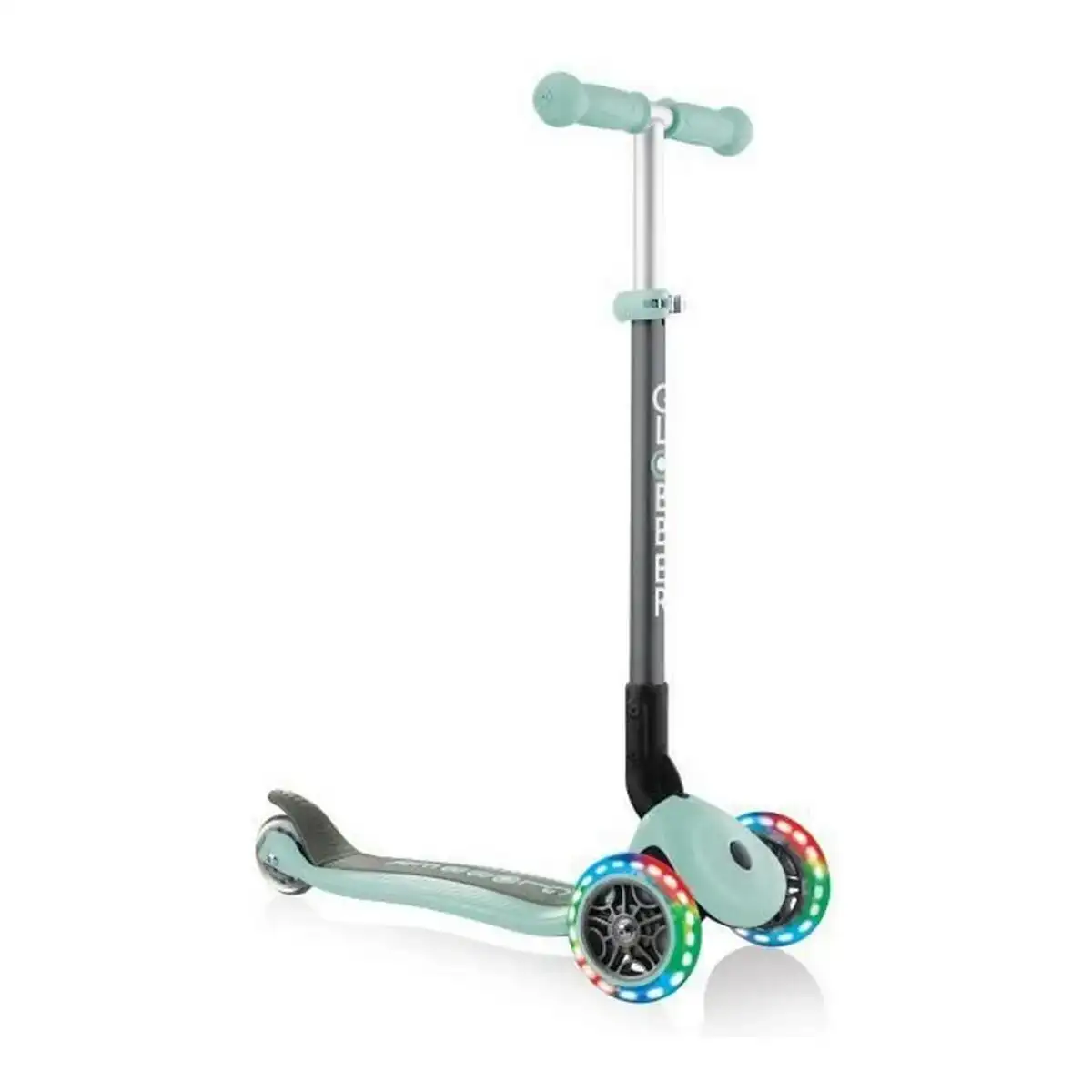 Trottinette globber primo vert bleu_9715. DIAYTAR COTE D'IVOIRE - L'Artisanat à Portée de Clic. Découvrez notre boutique en ligne pour trouver des produits uniques qui célèbrent la créativité et l'artisanat sénégalais.