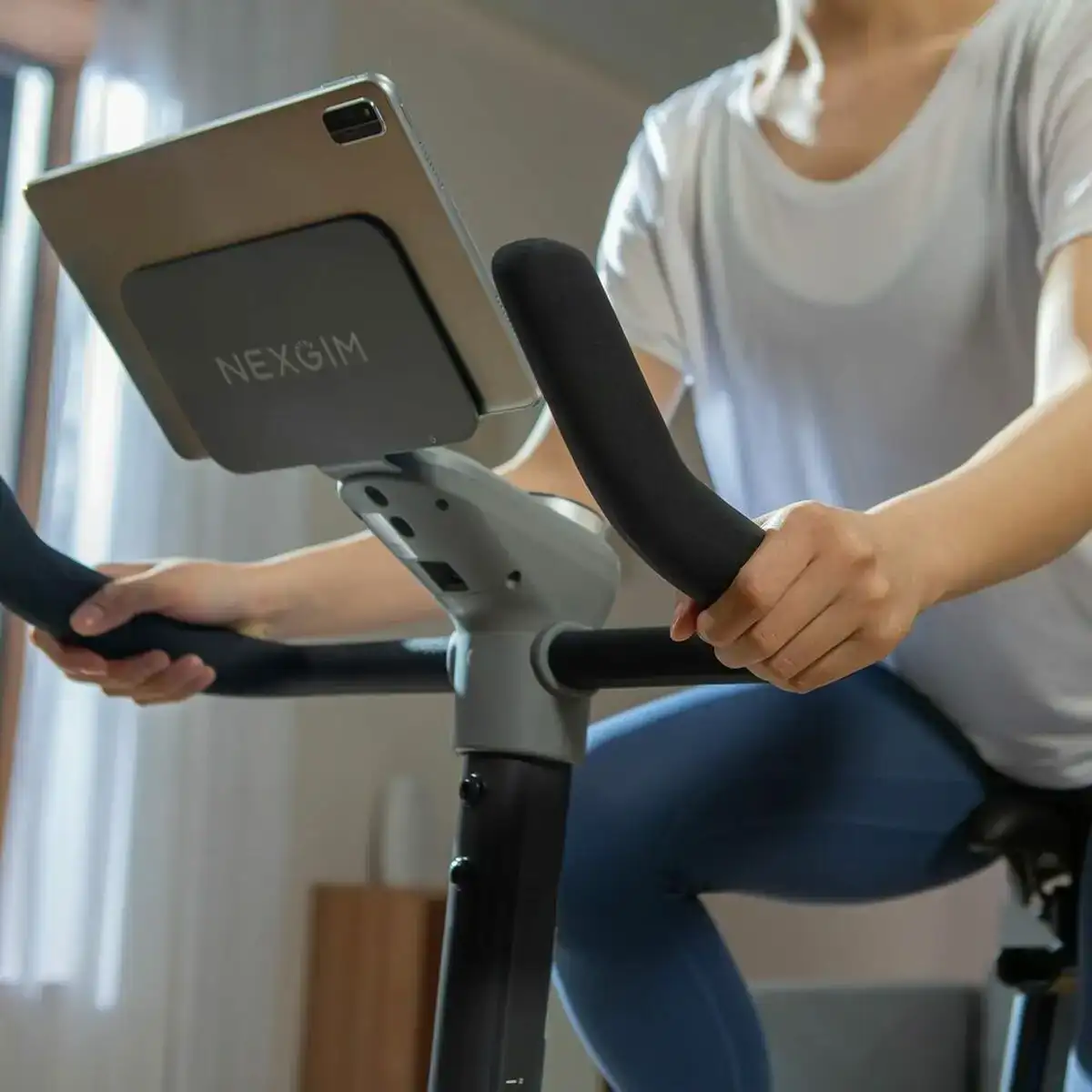 Velo statique qb c01_3076. DIAYTAR COTE D'IVOIRE - Où Chaque Produit est une Histoire à Raconter. Découvrez notre sélection de produits qui vous permettent de créer votre propre récit à travers vos achats.