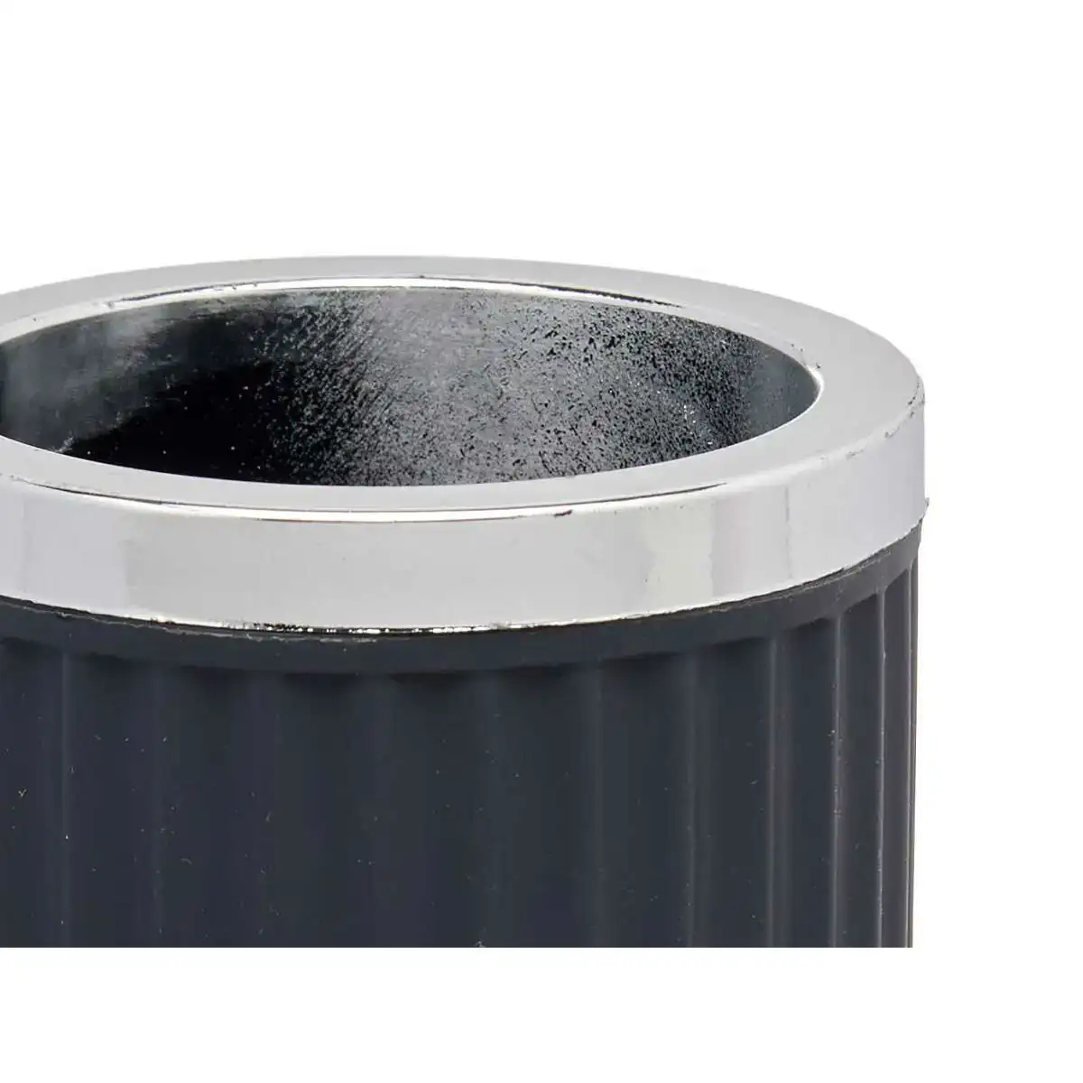 Verre support pour brosses a dents anthracite plastique 32 unites 7 5 x 11 5 x 7 5 cm _2371. DIAYTAR COTE D'IVOIRE - Là où Chaque Produit Est une Trouvaille. Parcourez notre catalogue diversifié et découvrez des articles qui enrichiront votre quotidien, du pratique à l'insolite.