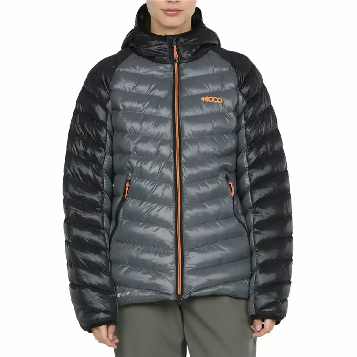 Veste de sport pour femme 8000 exora gris noir_1142. DIAYTAR COTE D'IVOIRE - L'Art de Choisir, l'Art de Vivre. Explorez notre univers de produits soigneusement sélectionnés pour vous offrir une expérience shopping riche et gratifiante.
