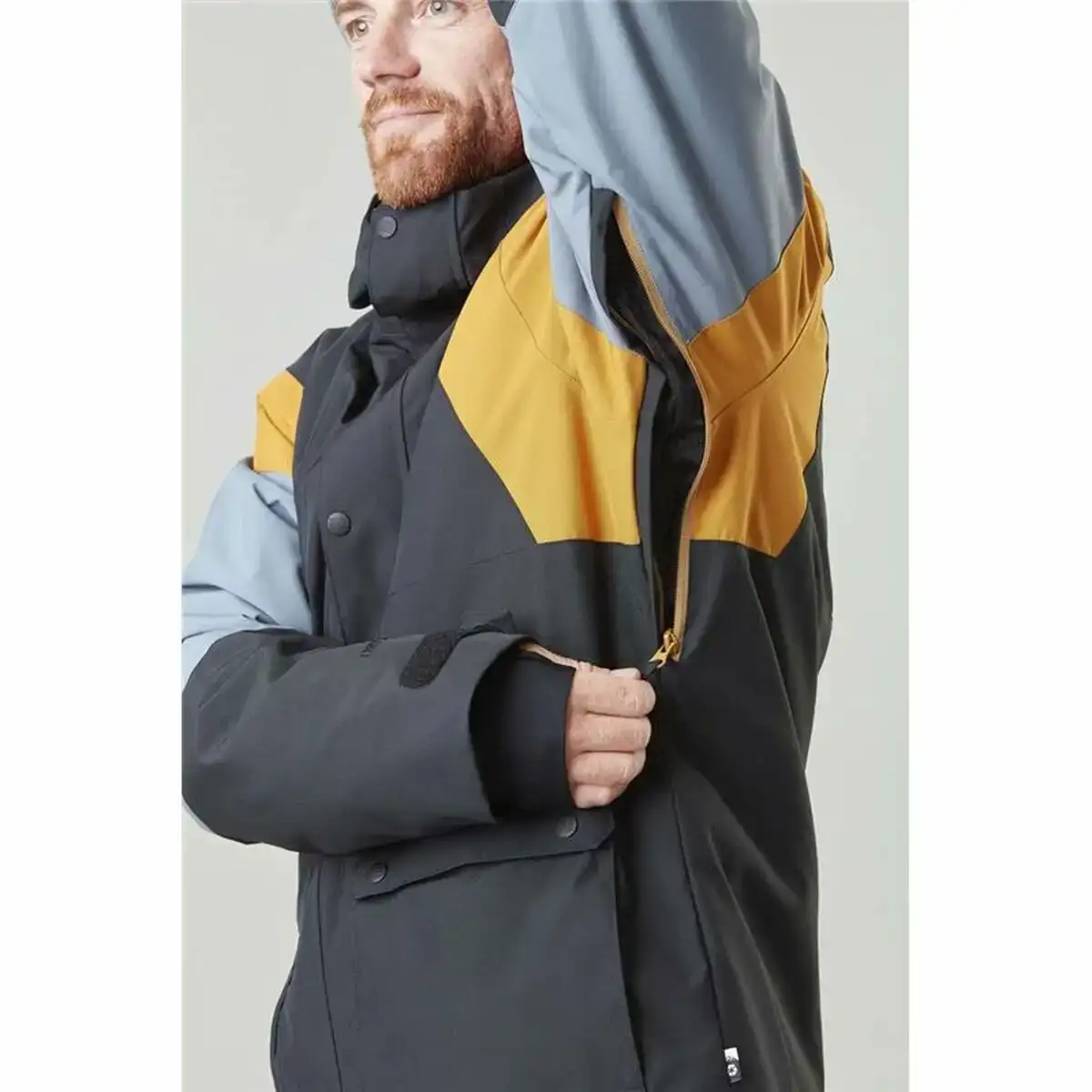 Veste de sport pour homme picture ospen noir_1317. DIAYTAR COTE D'IVOIRE - Où Chaque Produit est une Promesse de Qualité. Explorez notre boutique en ligne et choisissez des produits qui répondent à vos exigences élevées.