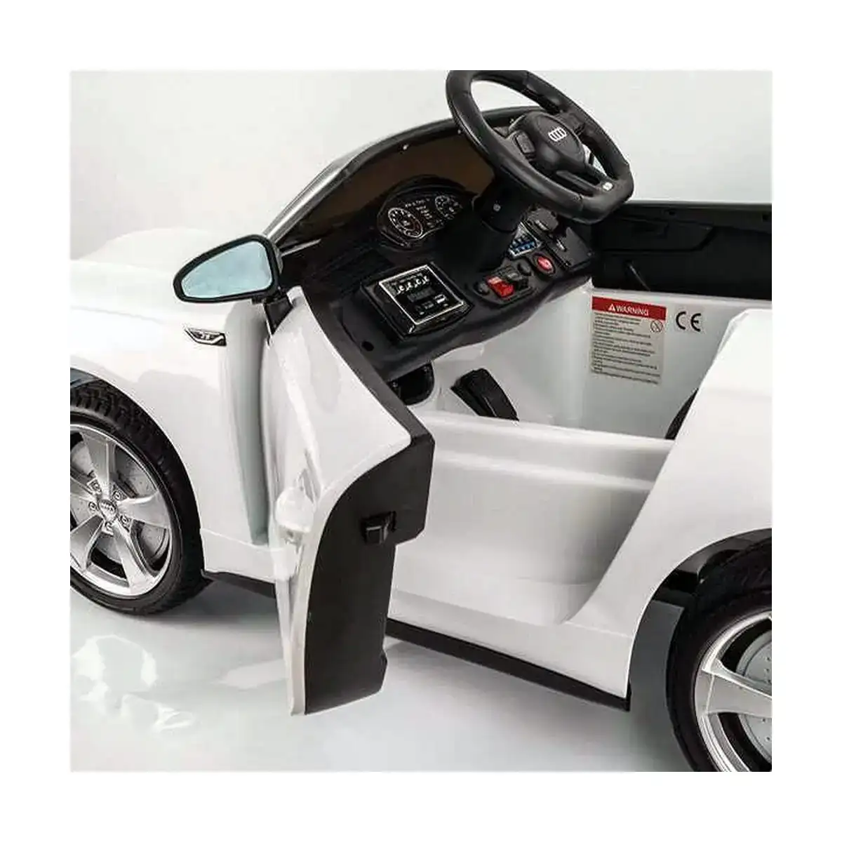 Voiture electrique pour enfants audi s5 cabriolet blanc 12 v 35 w_7891. DIAYTAR COTE D'IVOIRE - L'Artisanat à Portée de Clic. Découvrez notre boutique en ligne pour trouver des produits uniques qui célèbrent la créativité et l'artisanat sénégalais.