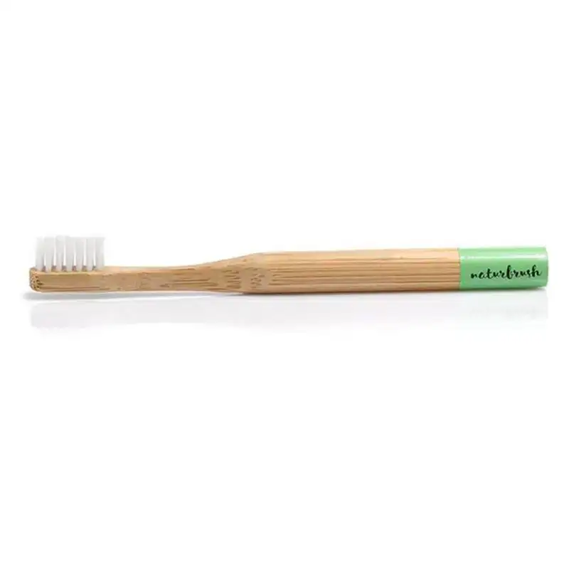 Brosse a dents pour enfants naturbrush biode gradable bambou vert_6362. Entrez dans l'Univers de DIAYTAR COTE D'IVOIRE - Où l'Élégance et la Variété se Rencontrent. Parcourez notre catalogue pour dénicher des articles qui ajoutent une touche d'élégance à votre vie.