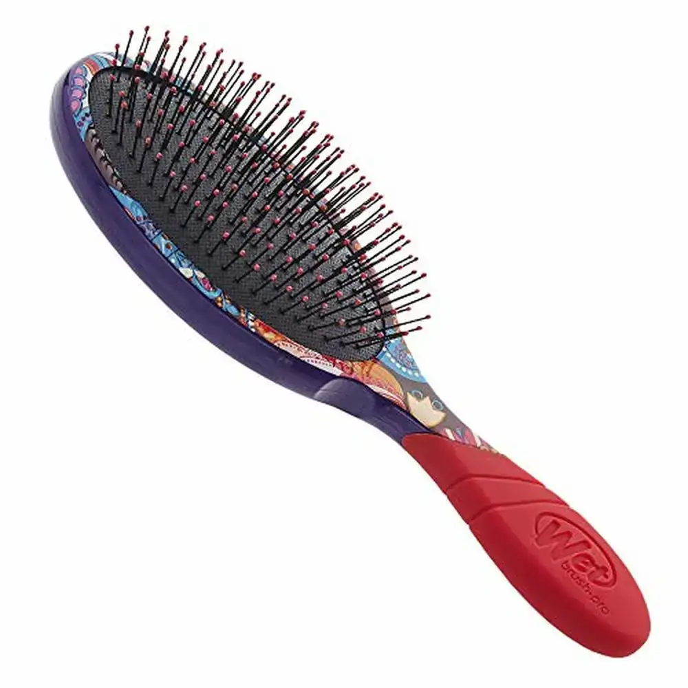 Brush the wet brush_3640. DIAYTAR COTE D'IVOIRE - Votre Destination Shopping pour Tous. Parcourez notre boutique en ligne et découvrez une variété de produits pour satisfaire tous vos besoins et désirs.