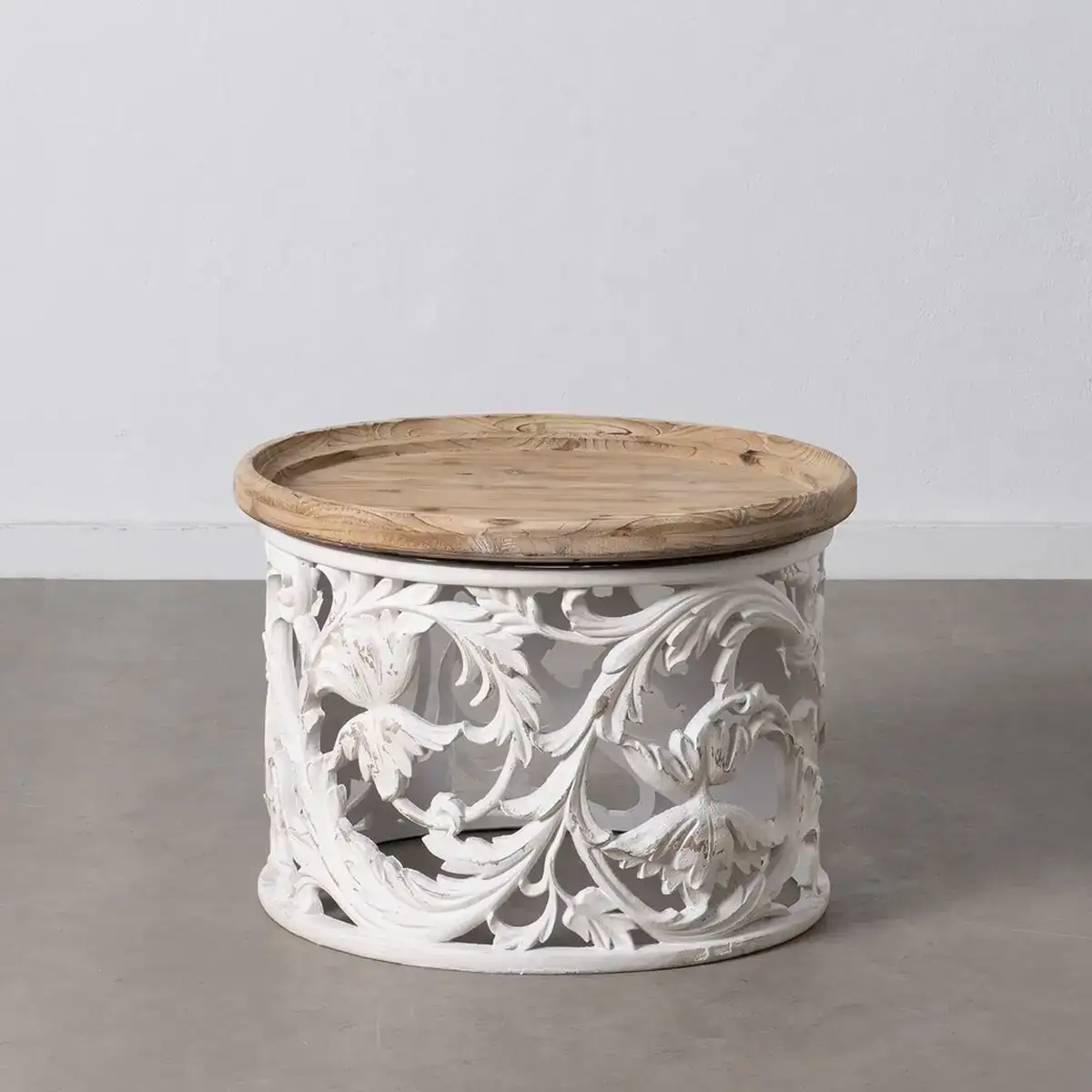 Centre de table 63 x 63 x 44 cm bois_2765. DIAYTAR COTE D'IVOIRE - Votre Passage vers l'Exceptionnel. Explorez notre boutique en ligne, où chaque produit est choisi avec soin pour offrir une expérience de shopping inoubliable.