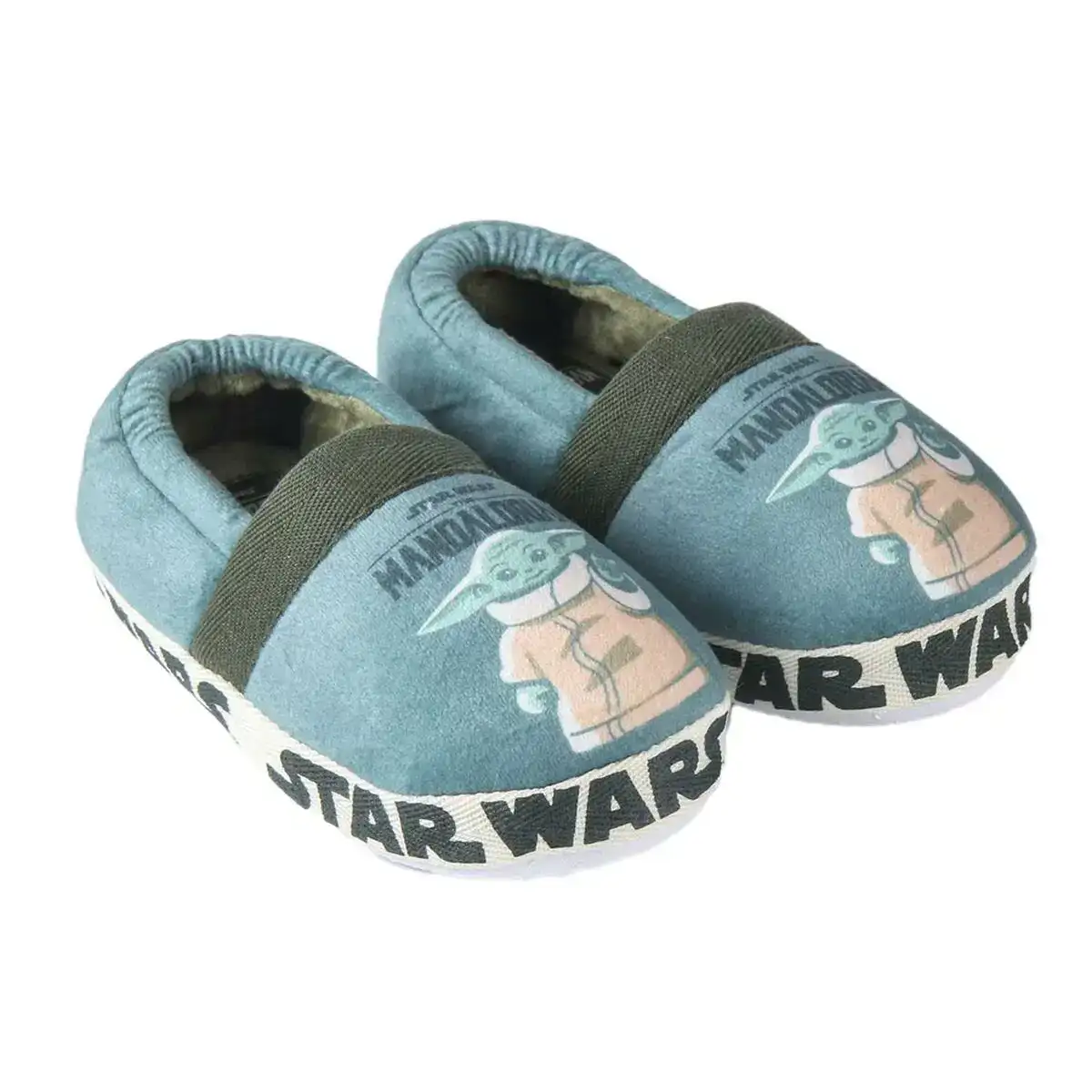 Chaussons de maison the mandalorian green_1035. DIAYTAR COTE D'IVOIRE - L'Art de Magasiner sans Frontières. Parcourez notre vaste sélection d'articles et trouvez tout ce dont vous avez besoin, du chic à l'authentique, du moderne au traditionnel.