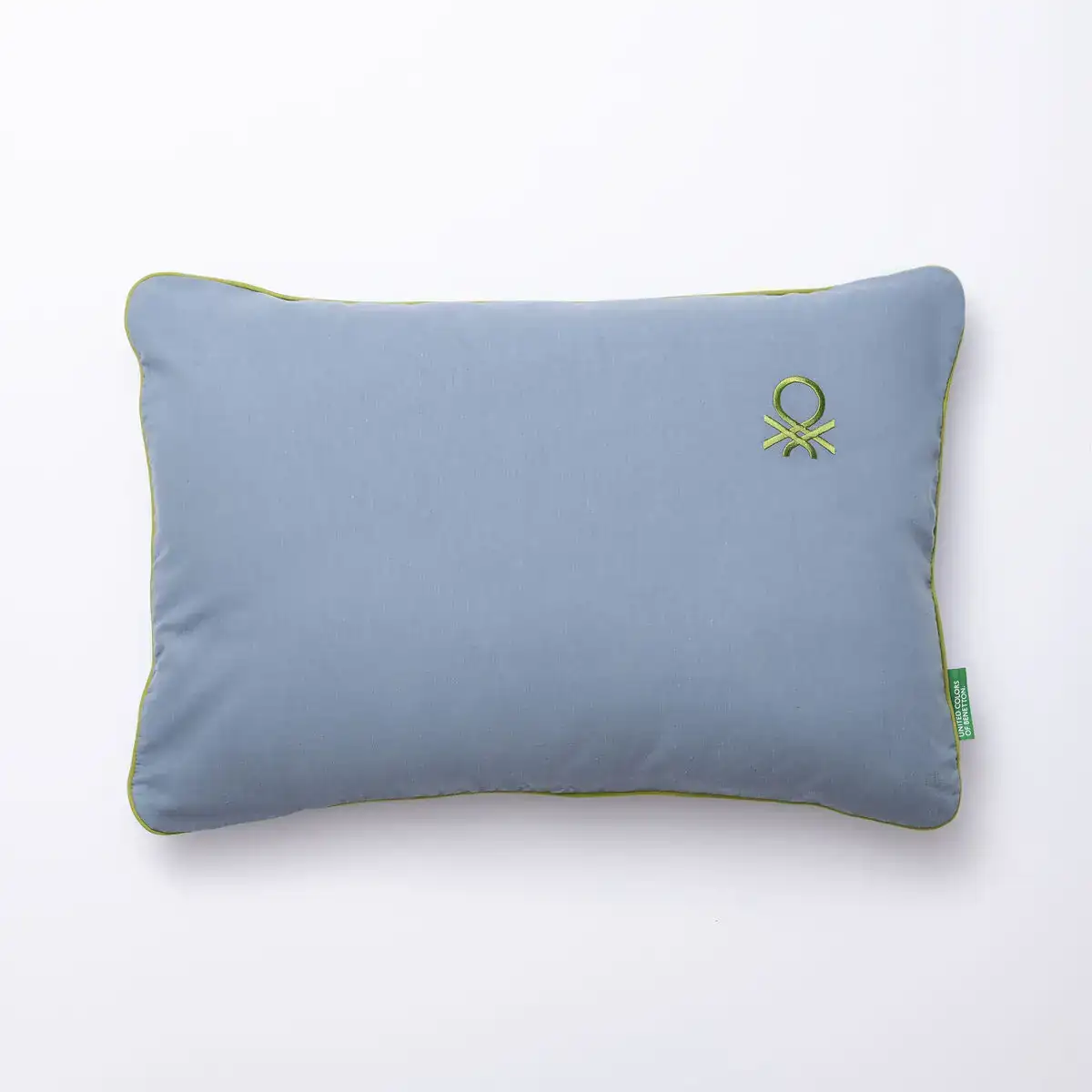 Coussin benetton tevere be bleu marine_8627. DIAYTAR COTE D'IVOIRE - Là où Chaque Achat a du Sens. Explorez notre gamme et choisissez des produits qui racontent une histoire, votre histoire.