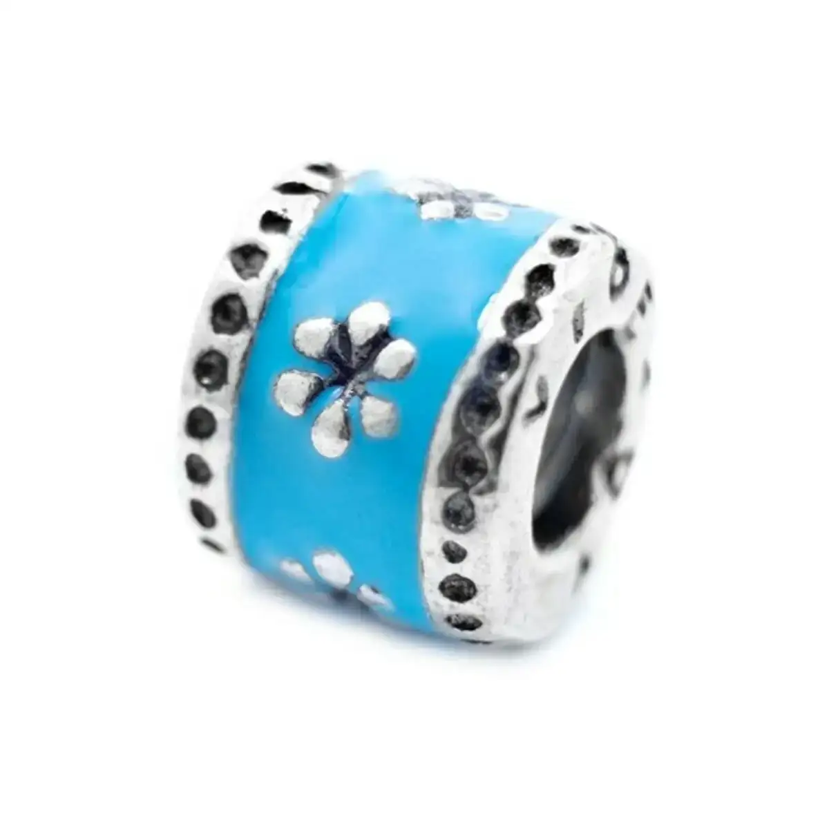 Perles femme viceroy vmm0089 07 bleu 1 cm_5981. Plongez dans l'Expérience DIAYTAR COTE D'IVOIRE - Où Chaque Produit a une Histoire. Explorez notre boutique en ligne pour trouver des articles qui incarnent la passion et la créativité du Côte d'Ivoire.