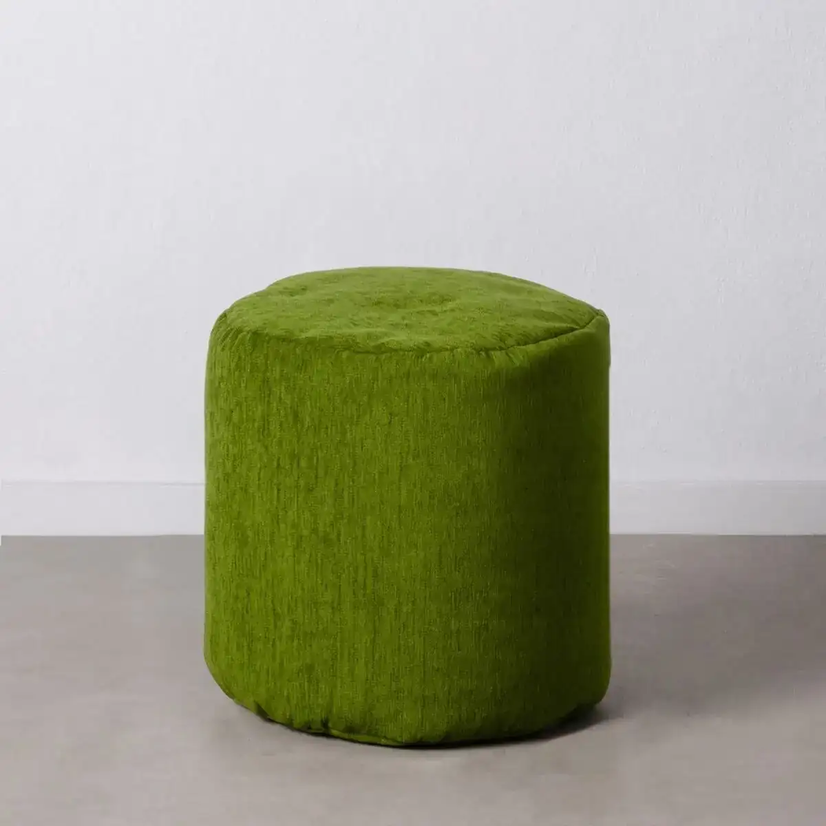 Pouf polyester vert 45 x 45 x 45 cm acrylique_2548. DIAYTAR COTE D'IVOIRE - Là où la Tradition Devient Tendance. Naviguez à travers notre boutique en ligne et choisissez des produits qui allient l'authenticité au contemporain.