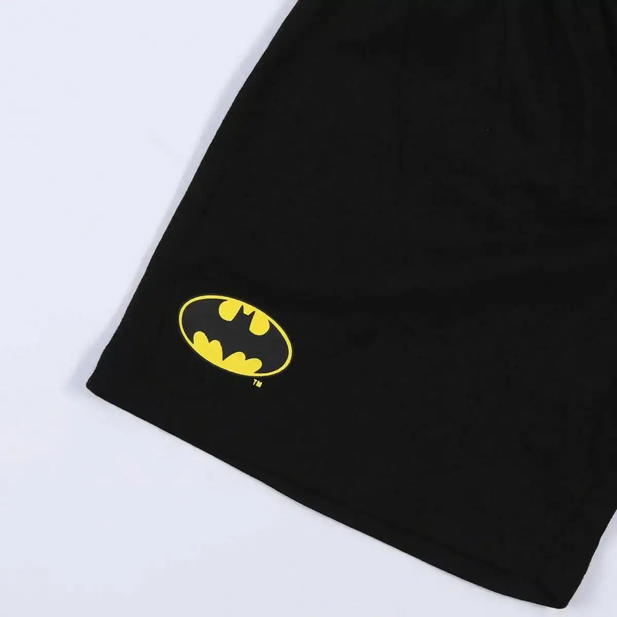 Pyjama d e te batman gris_6038. DIAYTAR COTE D'IVOIRE - L'Art du Shopping Sublime. Naviguez à travers notre catalogue et choisissez parmi des produits qui ajoutent une touche raffinée à votre vie quotidienne.