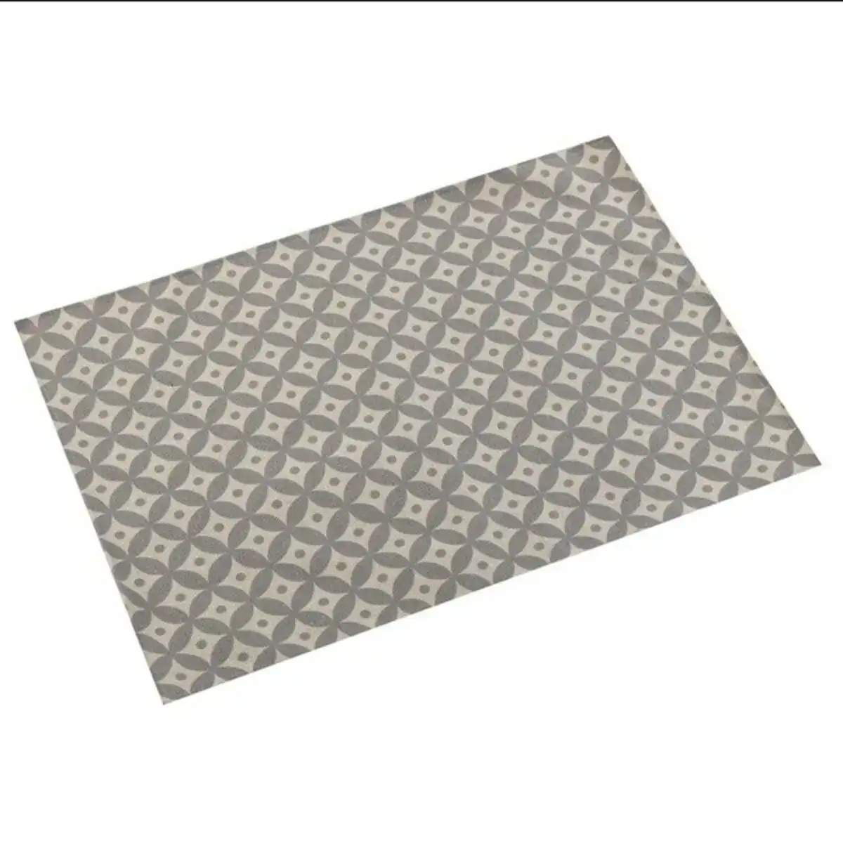 Set de table versa gohar gris polyester 36 x 0 5 x 48 cm_7002. DIAYTAR COTE D'IVOIRE - Où Chaque Achat Raconte une Histoire. Explorez notre boutique en ligne et créez votre propre narration à travers notre diversité de produits, chacun portant une signification unique.