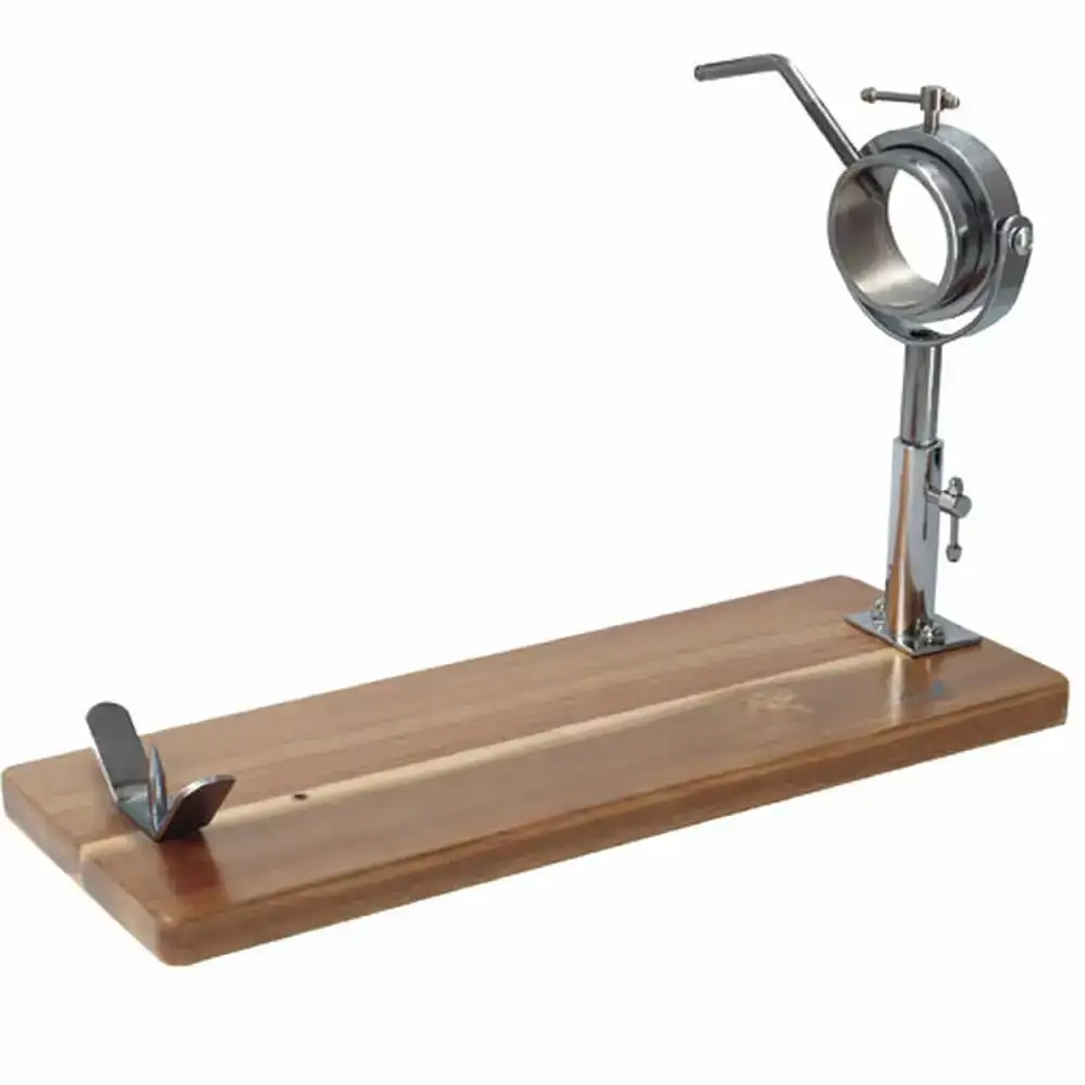 Support a jambon en bois_3882. DIAYTAR COTE D'IVOIRE - Votre Plaisir Shopping à Portée de Clic. Explorez notre boutique en ligne et trouvez des produits qui ajoutent une touche de bonheur à votre vie quotidienne.