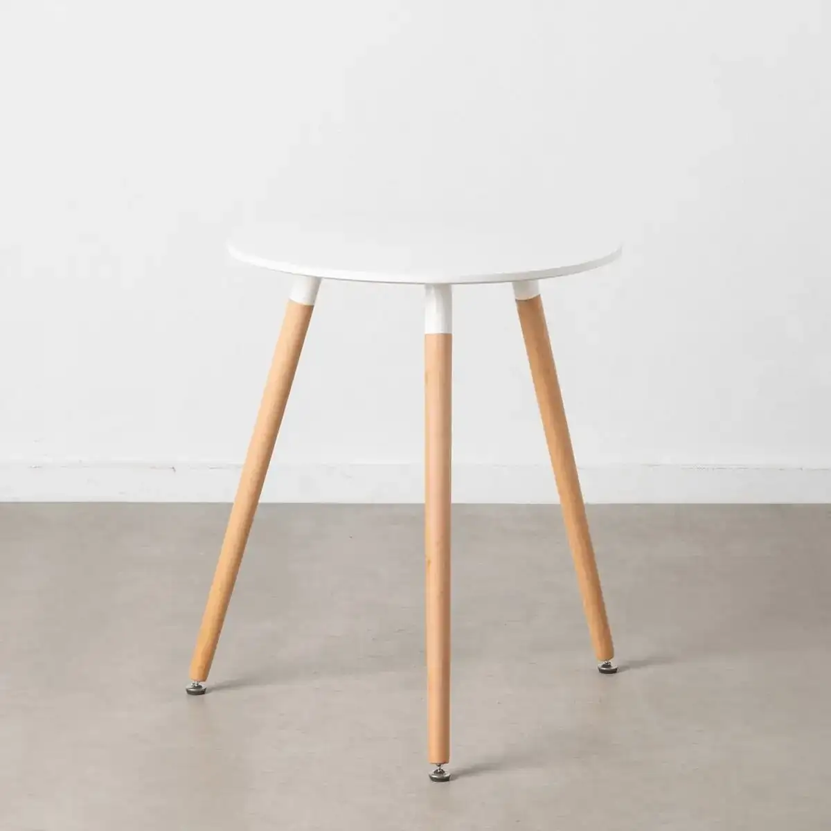 Table a manger bois blanc 60 x 60 x 74 cm dmf_6140. DIAYTAR COTE D'IVOIRE - Votre Destination Shopping pour Tous. Parcourez notre boutique en ligne et découvrez une variété de produits pour satisfaire tous vos besoins et désirs.